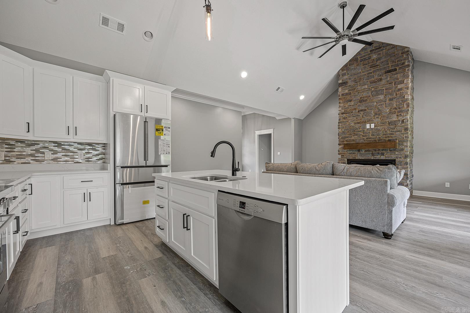 Creekwood - Residential