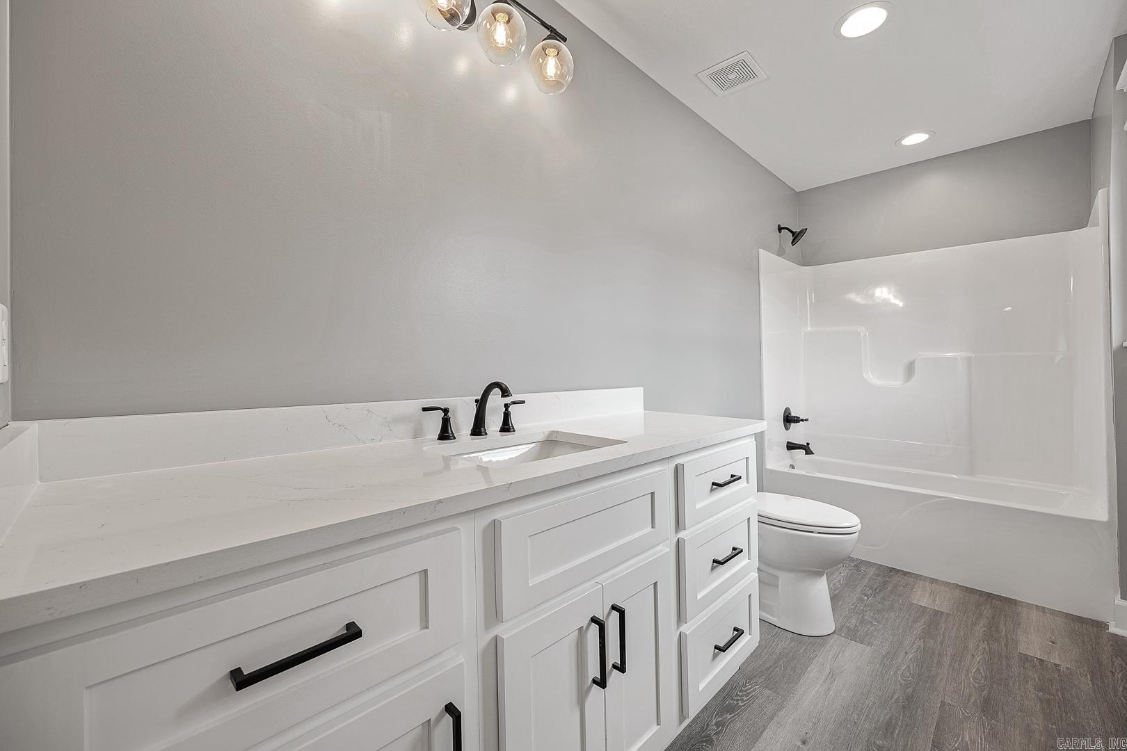 Creekwood - Residential