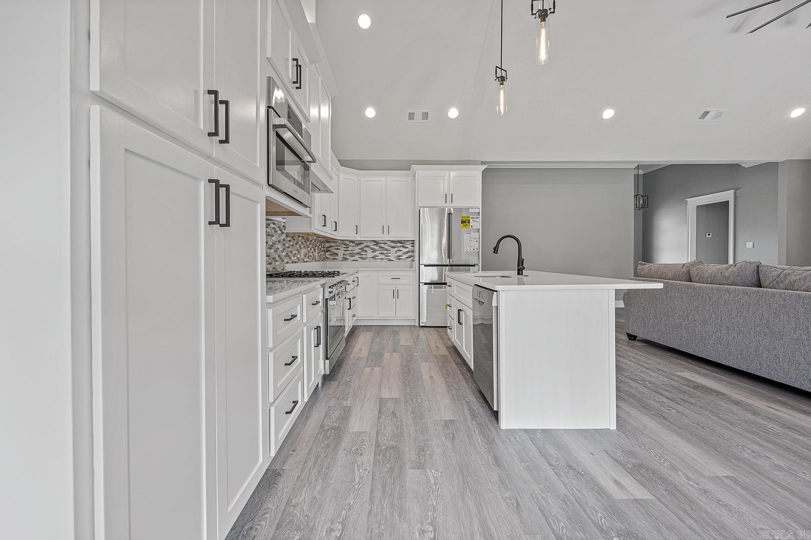 Creekwood - Residential