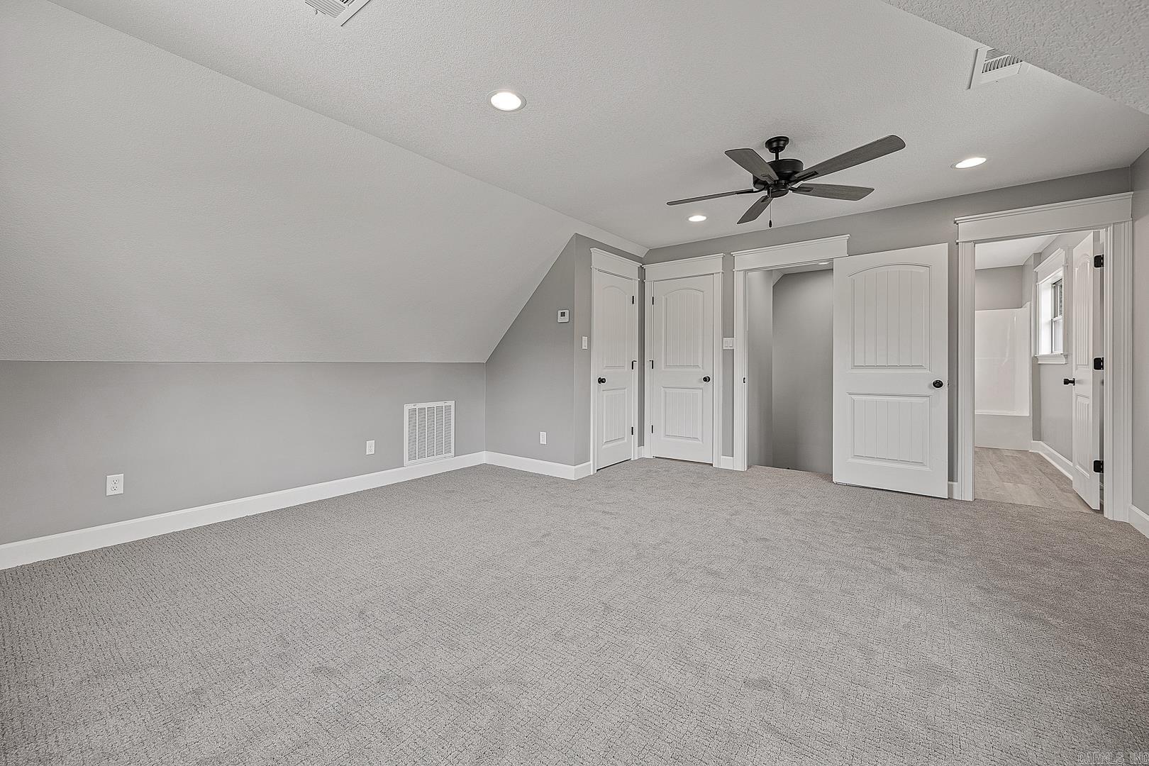 Creekwood - Residential