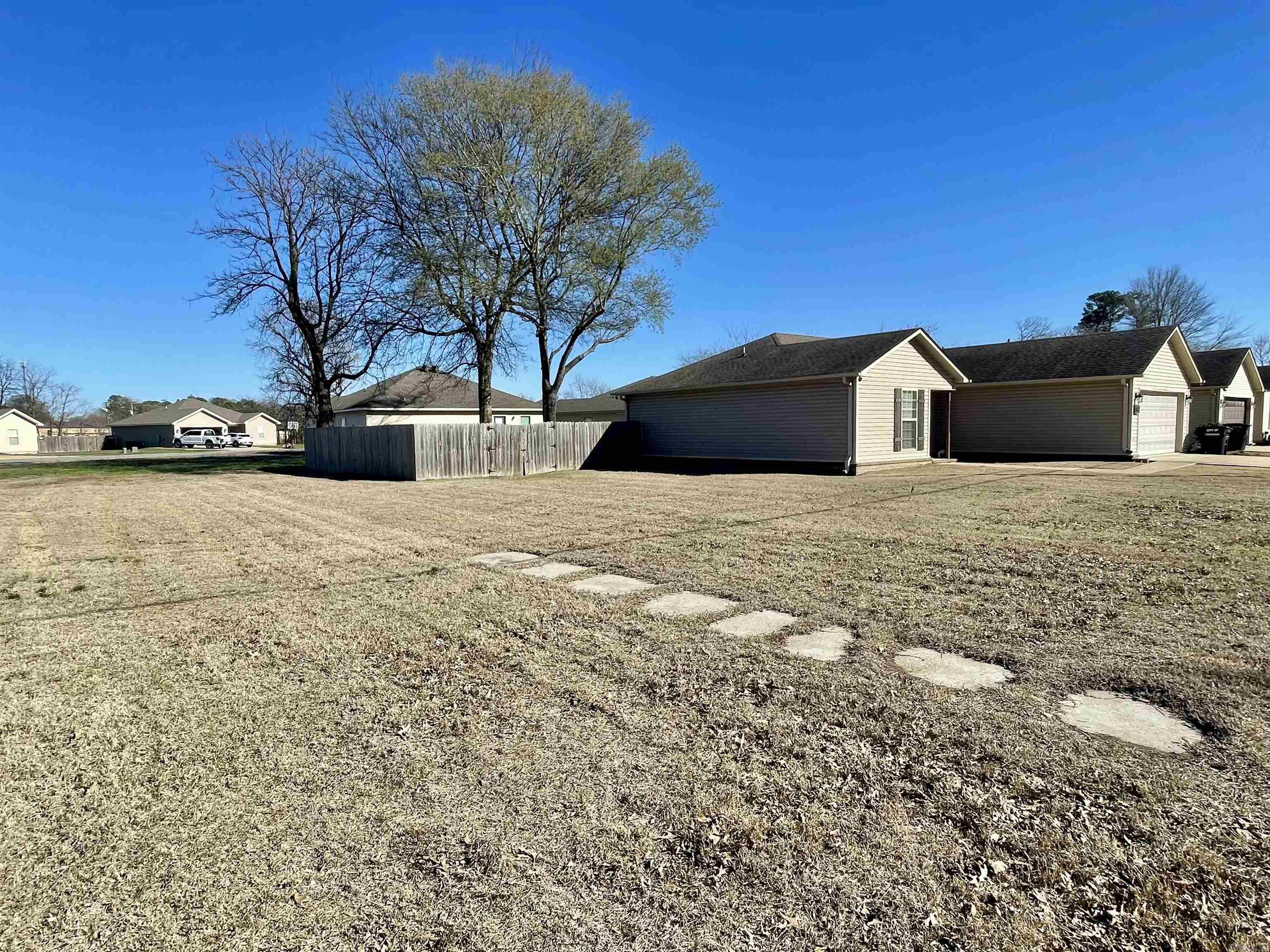 BILL HILL - Residential