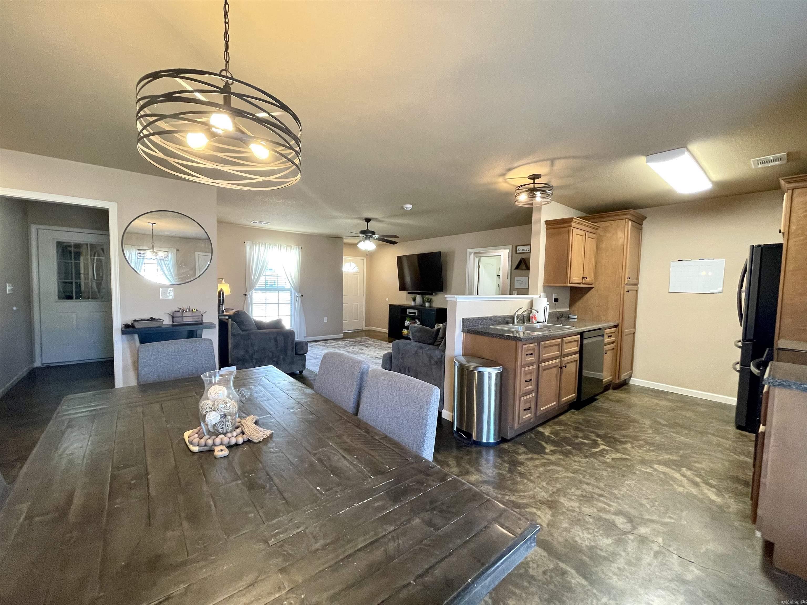 BILL HILL - Residential