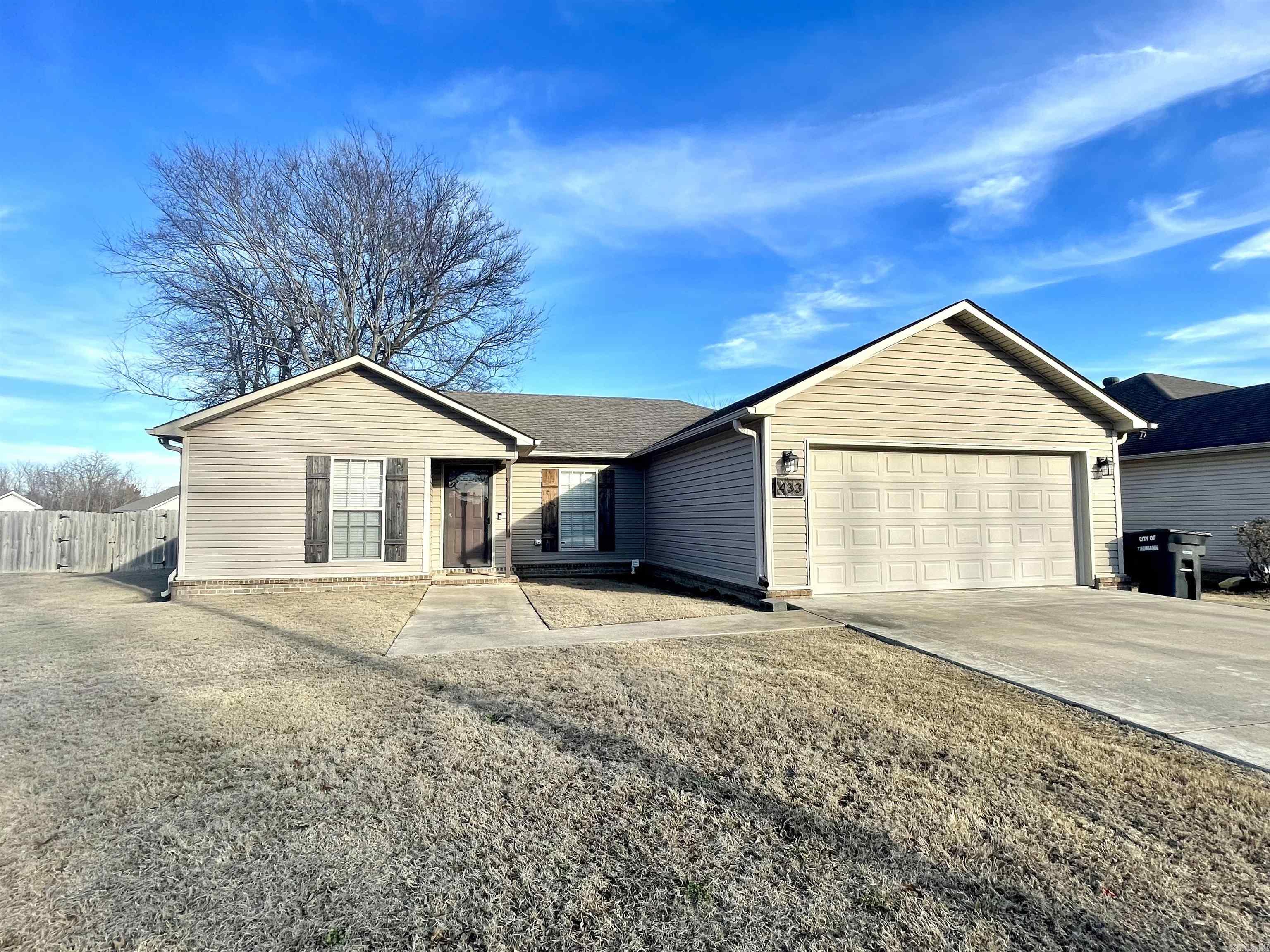 BILL HILL - Residential