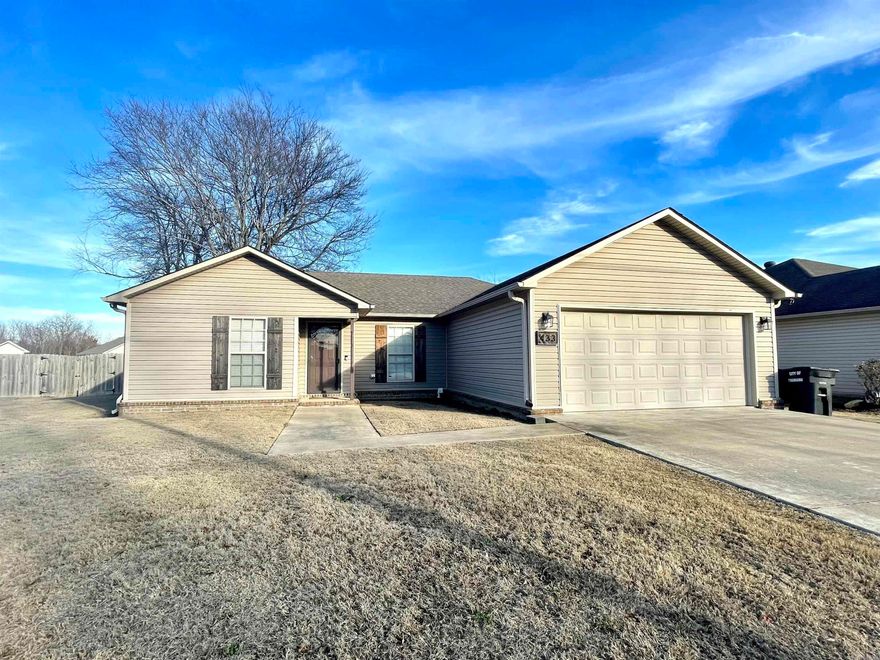 Cute and convenient location in Trumann, Arkansas. Just 15 minutes to Jonesboro and 45 minutes to Memphis. This 3 bedroom, 2 bath home is all electric and low maintenance with vinyl siding on a slab foundation. There is a 2 car garage, fenced backyard, back patio, and it's on a large corner lot (0.27 acres). The primary suite is laid out well with a large walk in closet. One of our favorite things about this home is that the kitchen and open dining are at the back of the home with views to the fenced backyard. Schedule your private tour with your favorite REALTOR® and make this house your own!