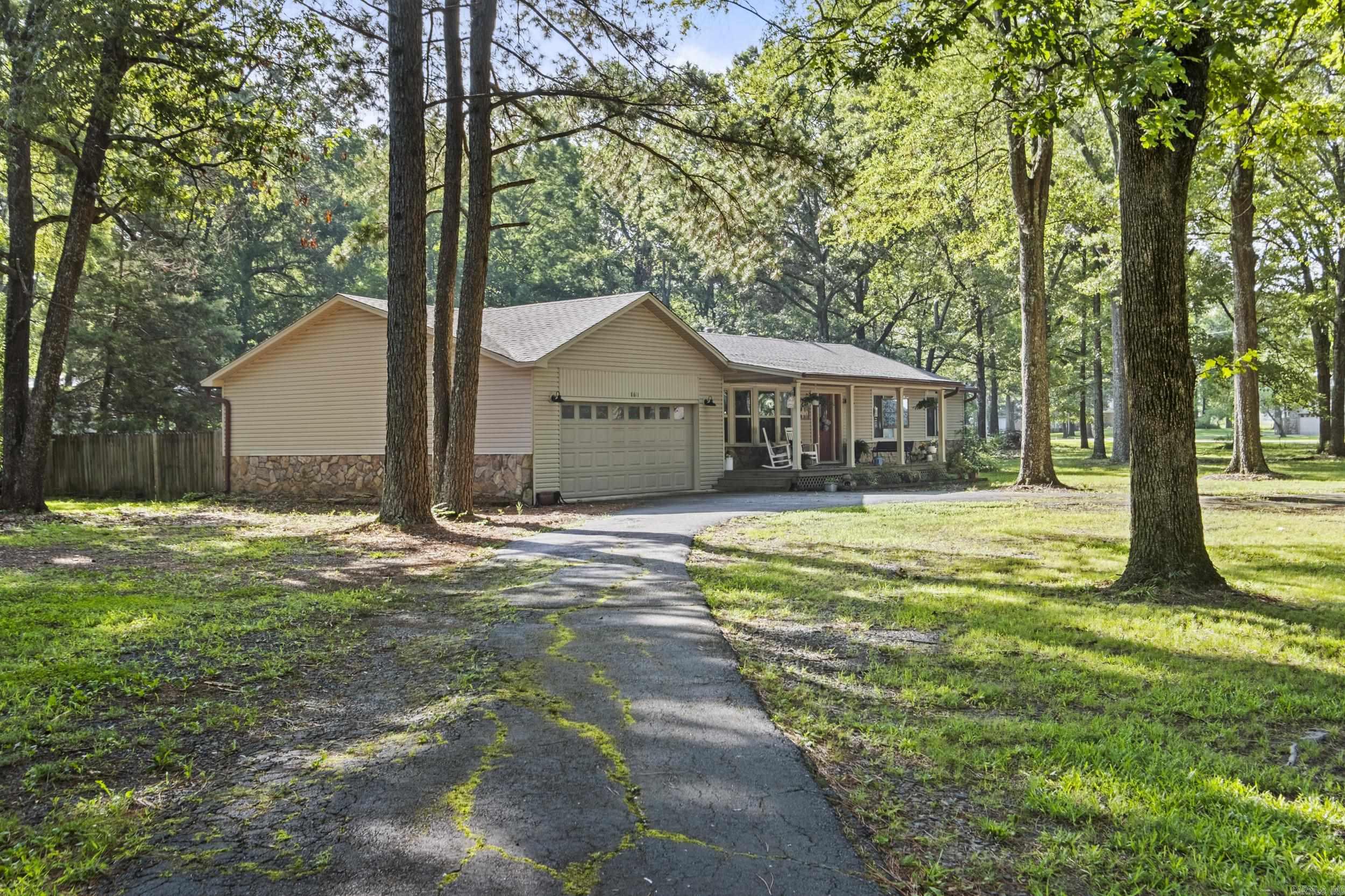 SILVER OAKS - Residential