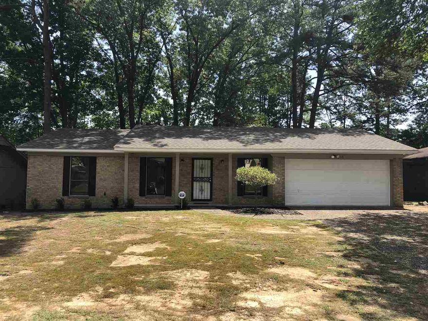 This beautiful 3bd-2ba-2ga home in Little Rock has been completely renovated! The home has new paint on the interior-exterior and updated landscaping providing a welcoming curb-appeal. Your new home features gorgeous wood vinyl flooring throughout the main areas and plush new carpet in the bedrooms. We have updated the AC system and water heater to insure you are comfortable in the heat of the summer and provide efficiency. Your new kitchen has refinished white cabinets with new modern countertops.