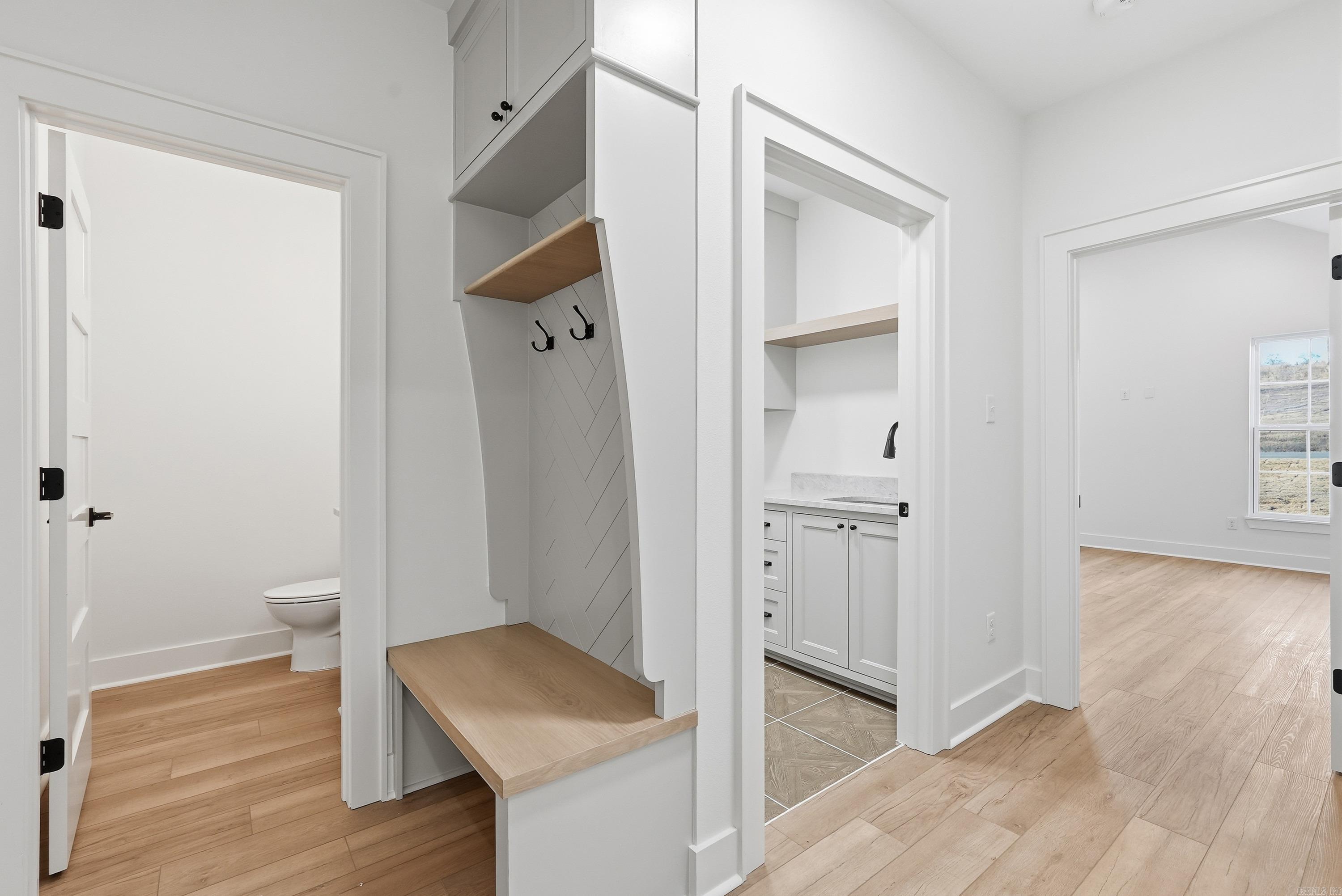 REYNOLDS RIDGE - Residential