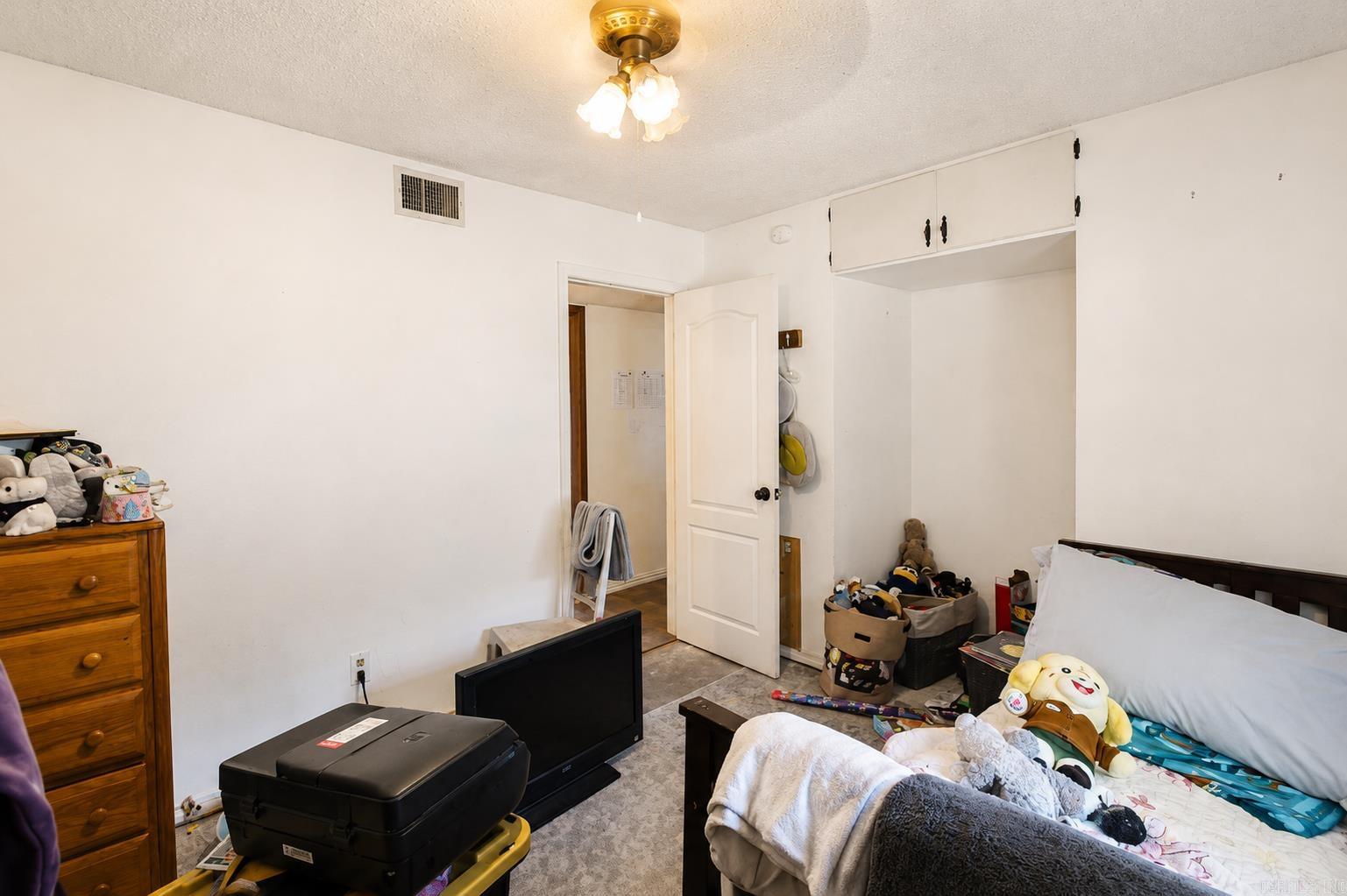 Shady Grove - Residential