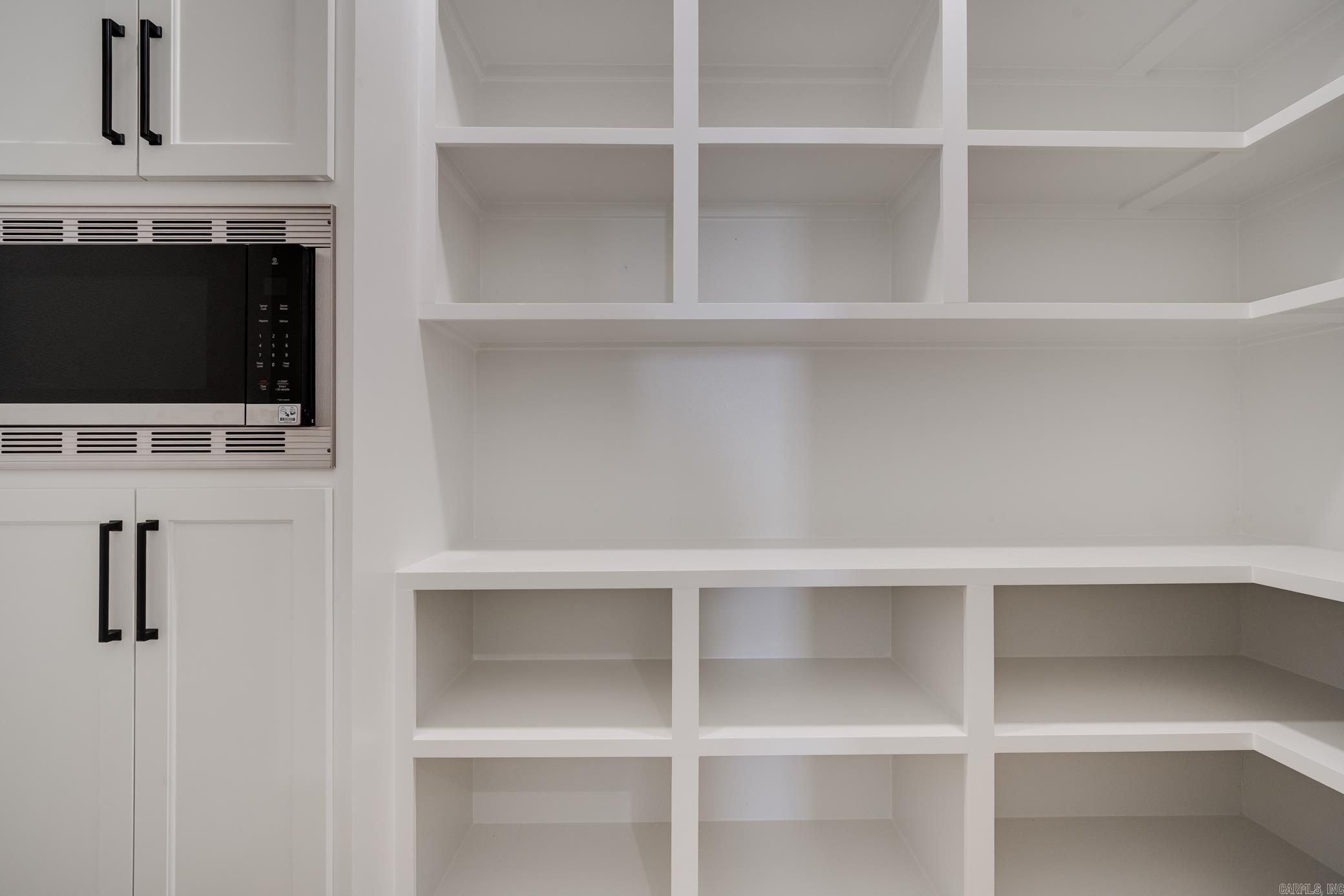 REYNOLDS RIDGE - Residential