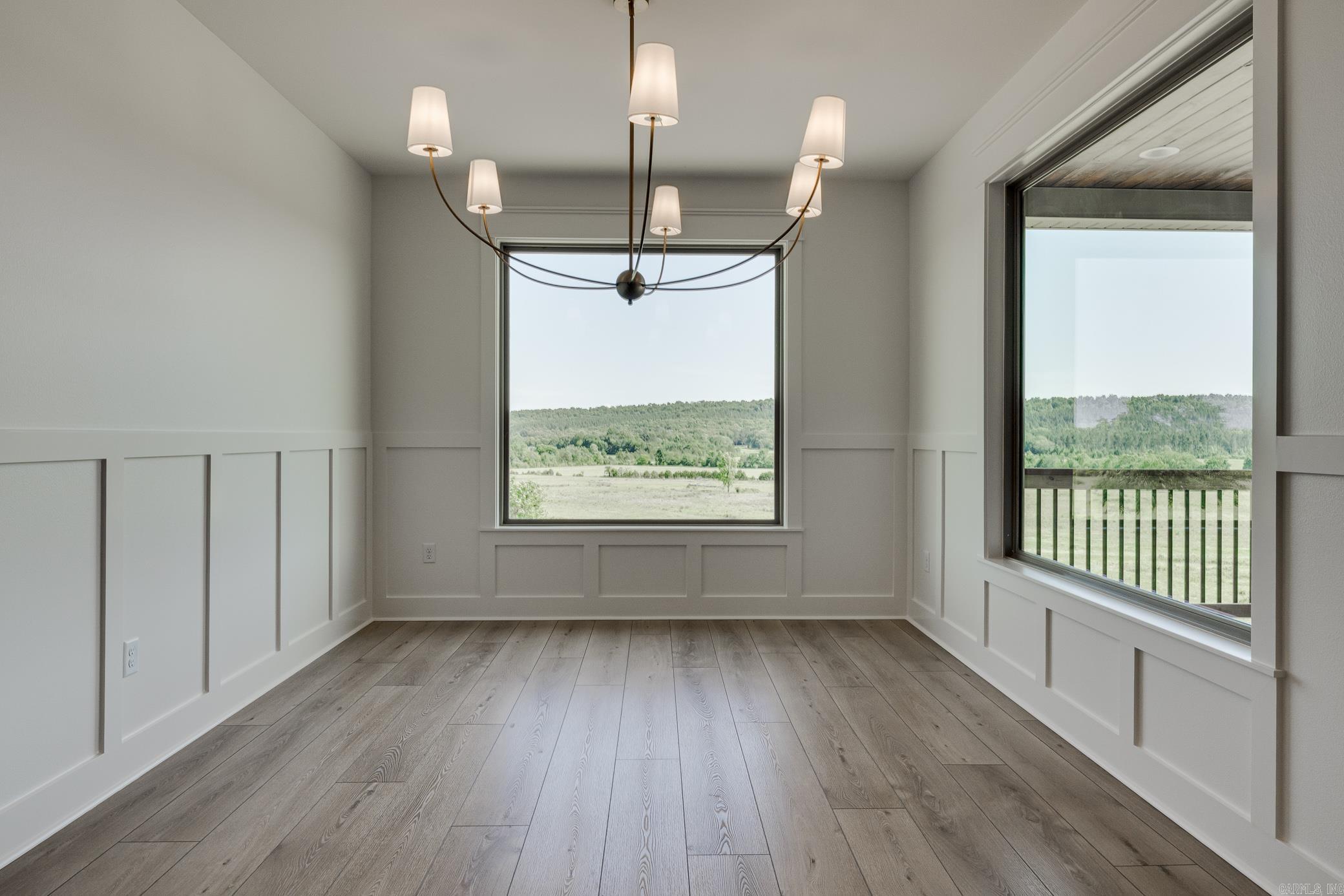 REYNOLDS RIDGE - Residential