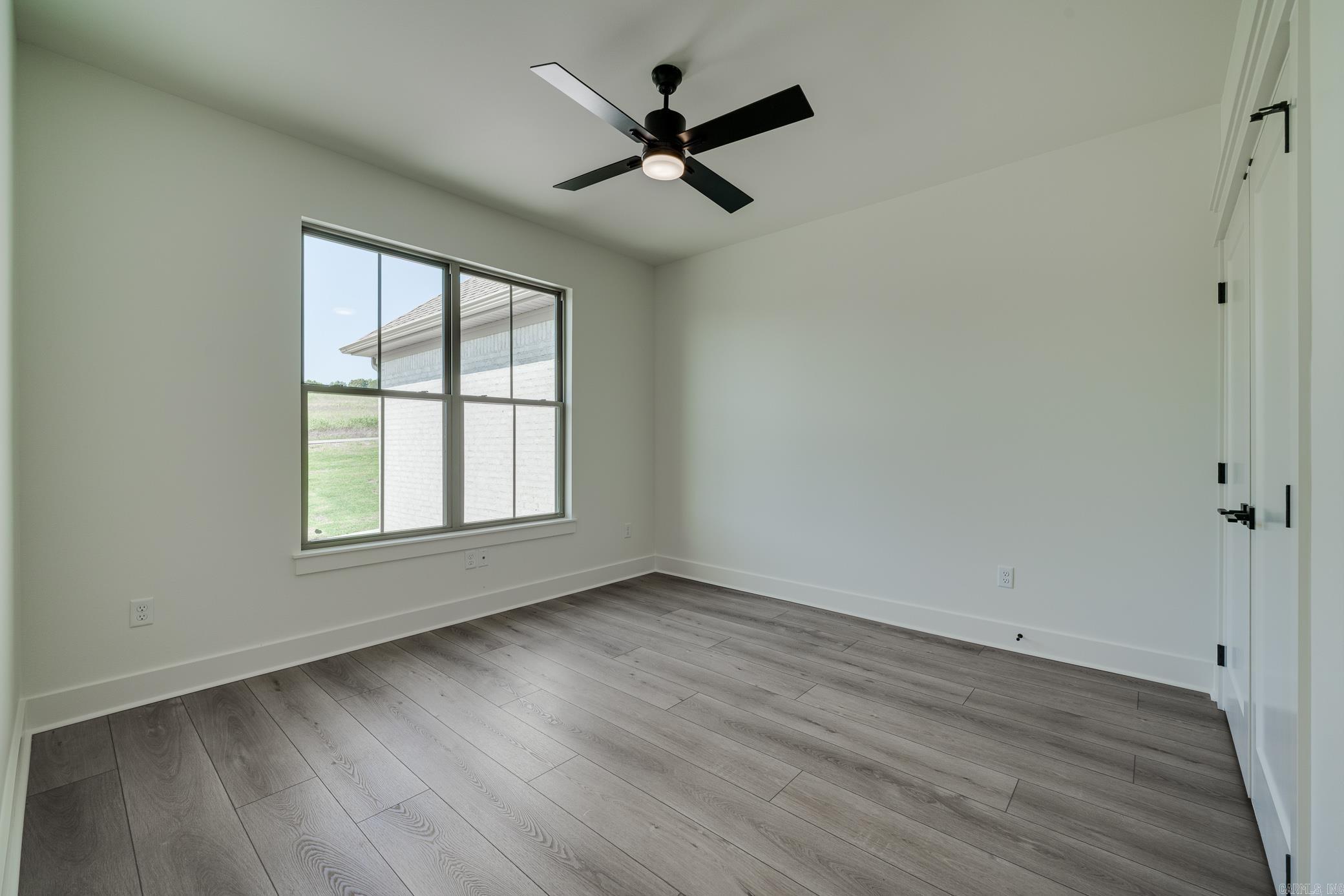 REYNOLDS RIDGE - Residential