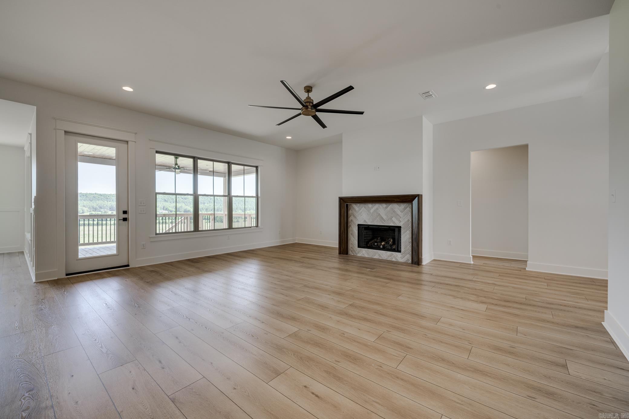 REYNOLDS RIDGE - Residential