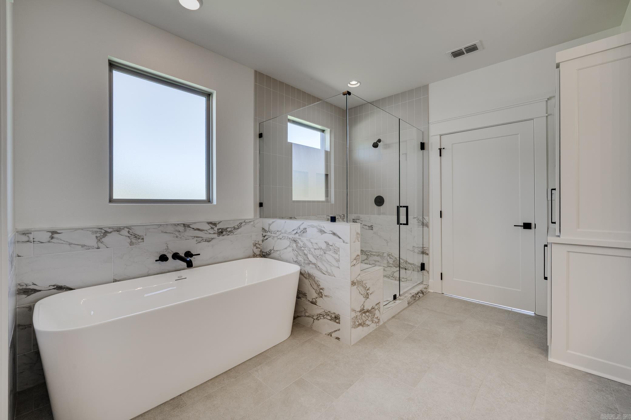 REYNOLDS RIDGE - Residential