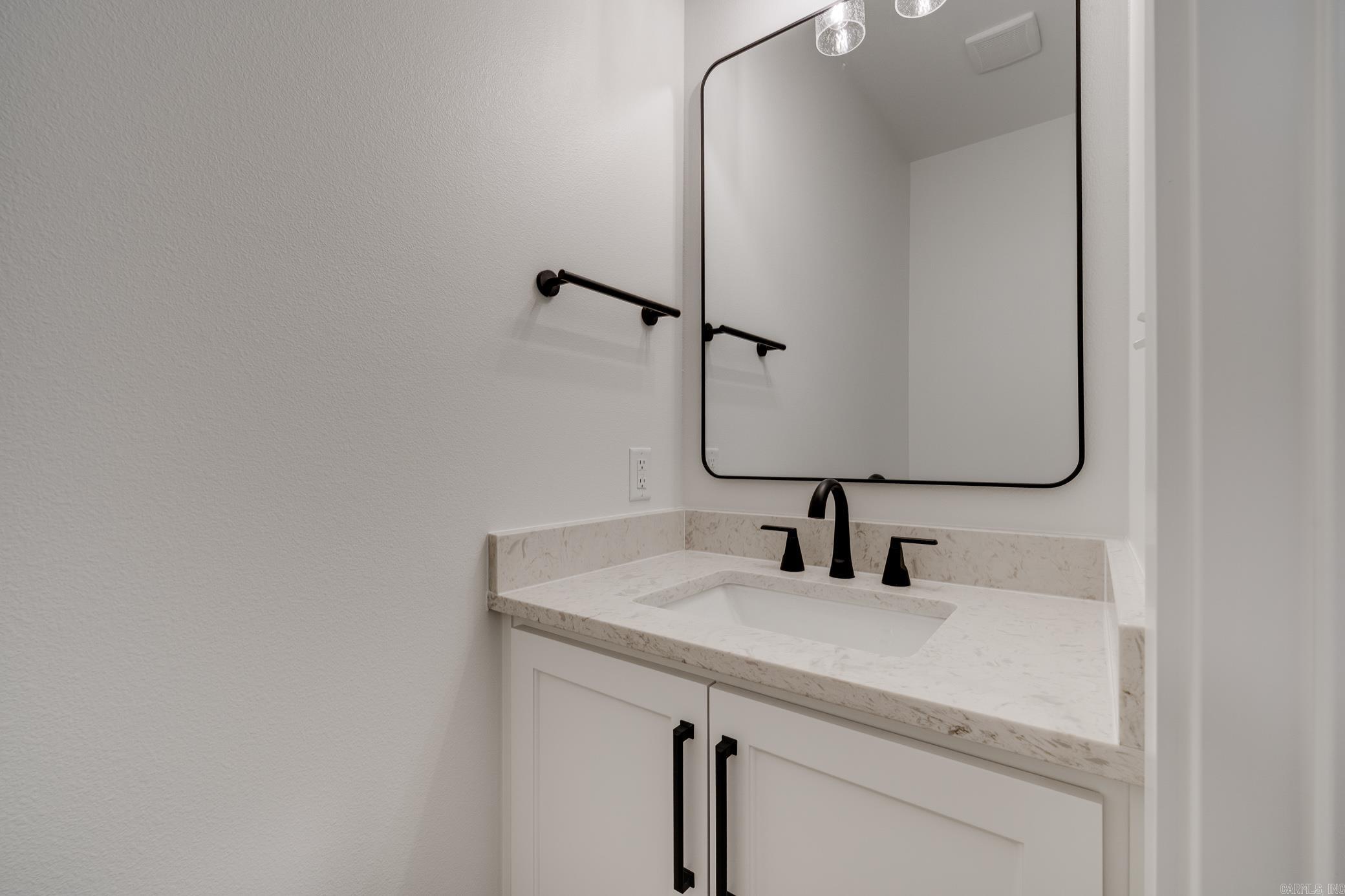 REYNOLDS RIDGE - Residential