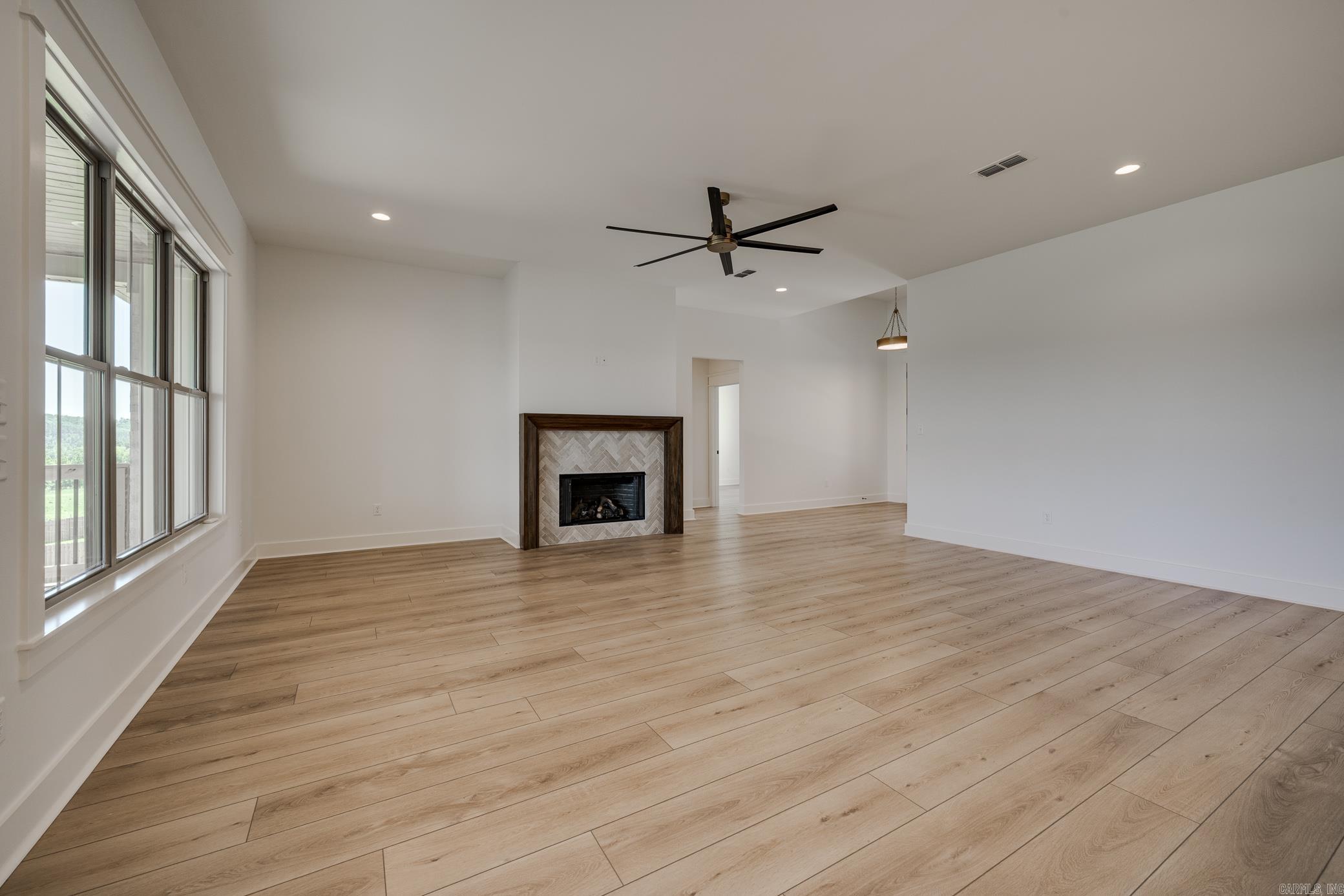 REYNOLDS RIDGE - Residential