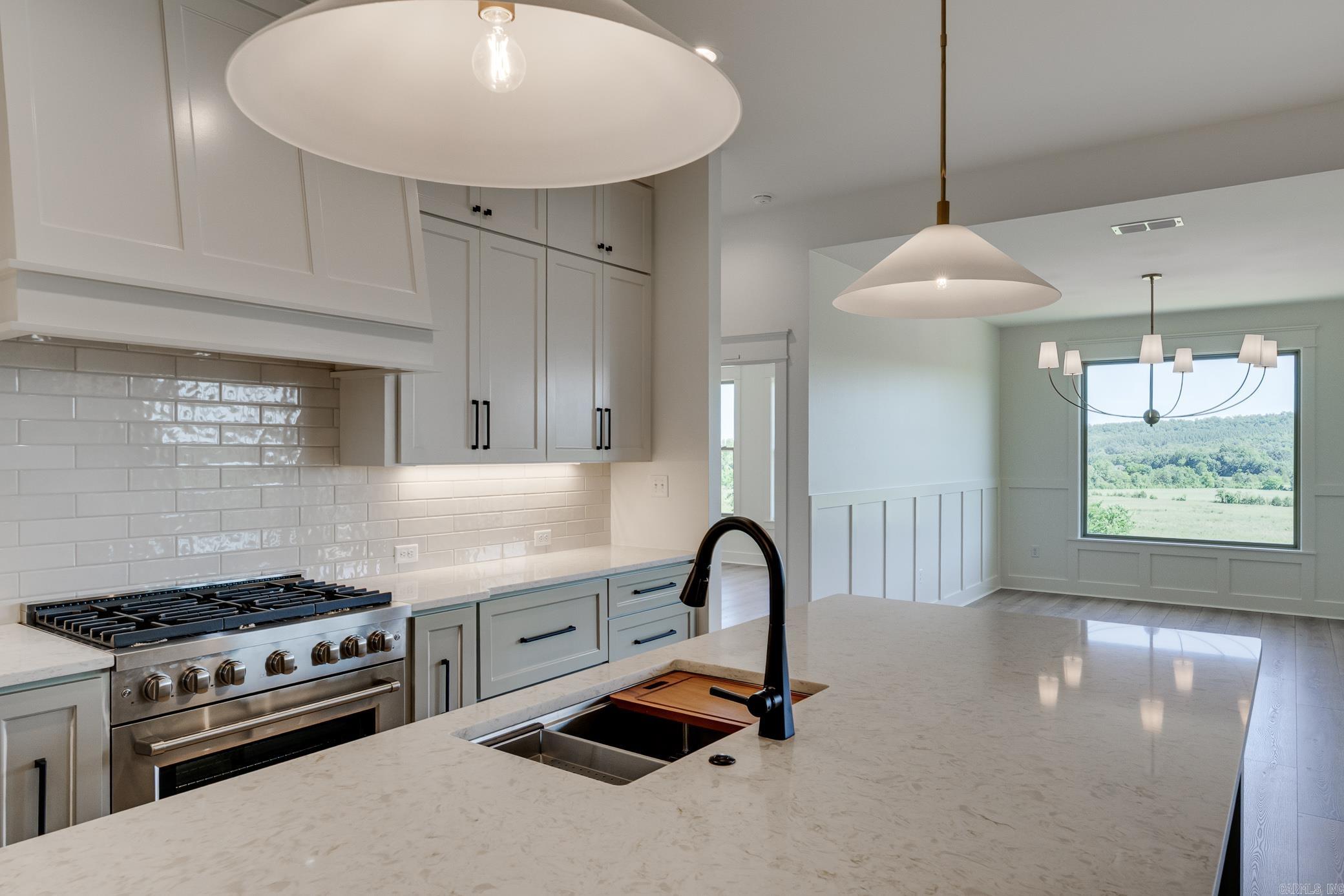 REYNOLDS RIDGE - Residential