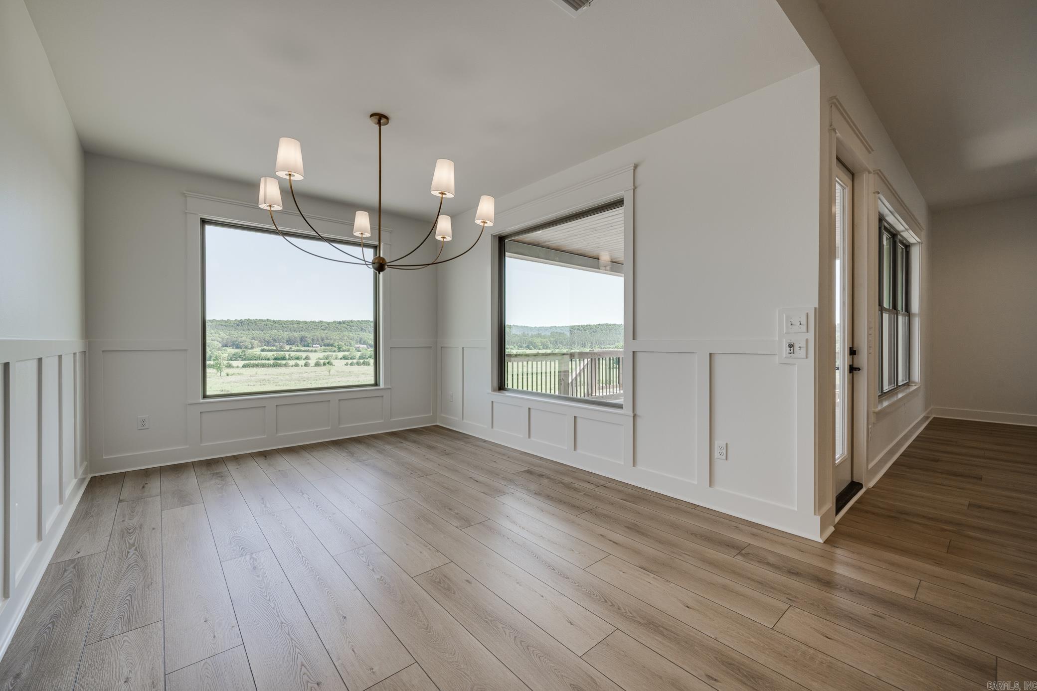 REYNOLDS RIDGE - Residential