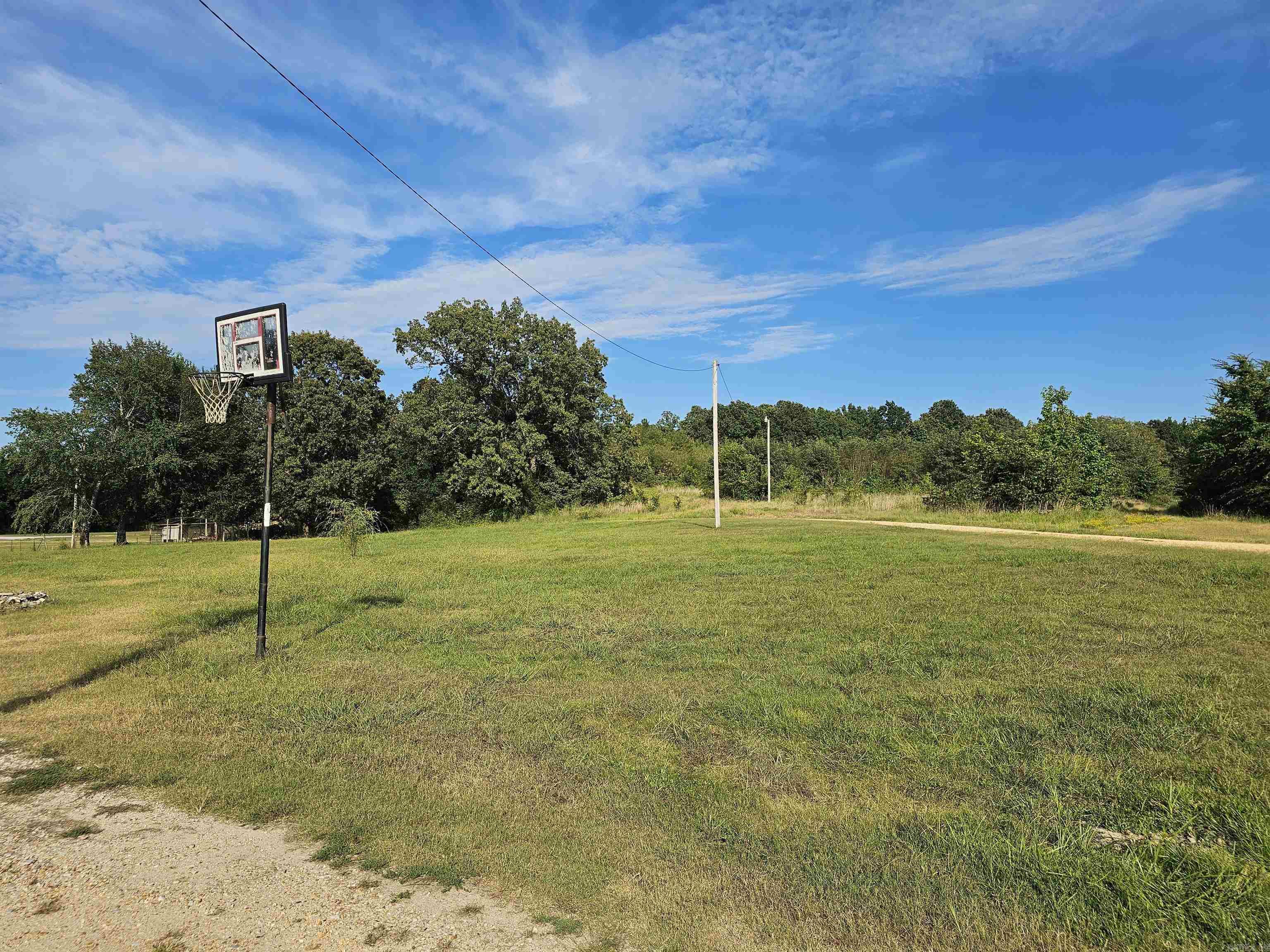 SILVER SPRINGS - Residential