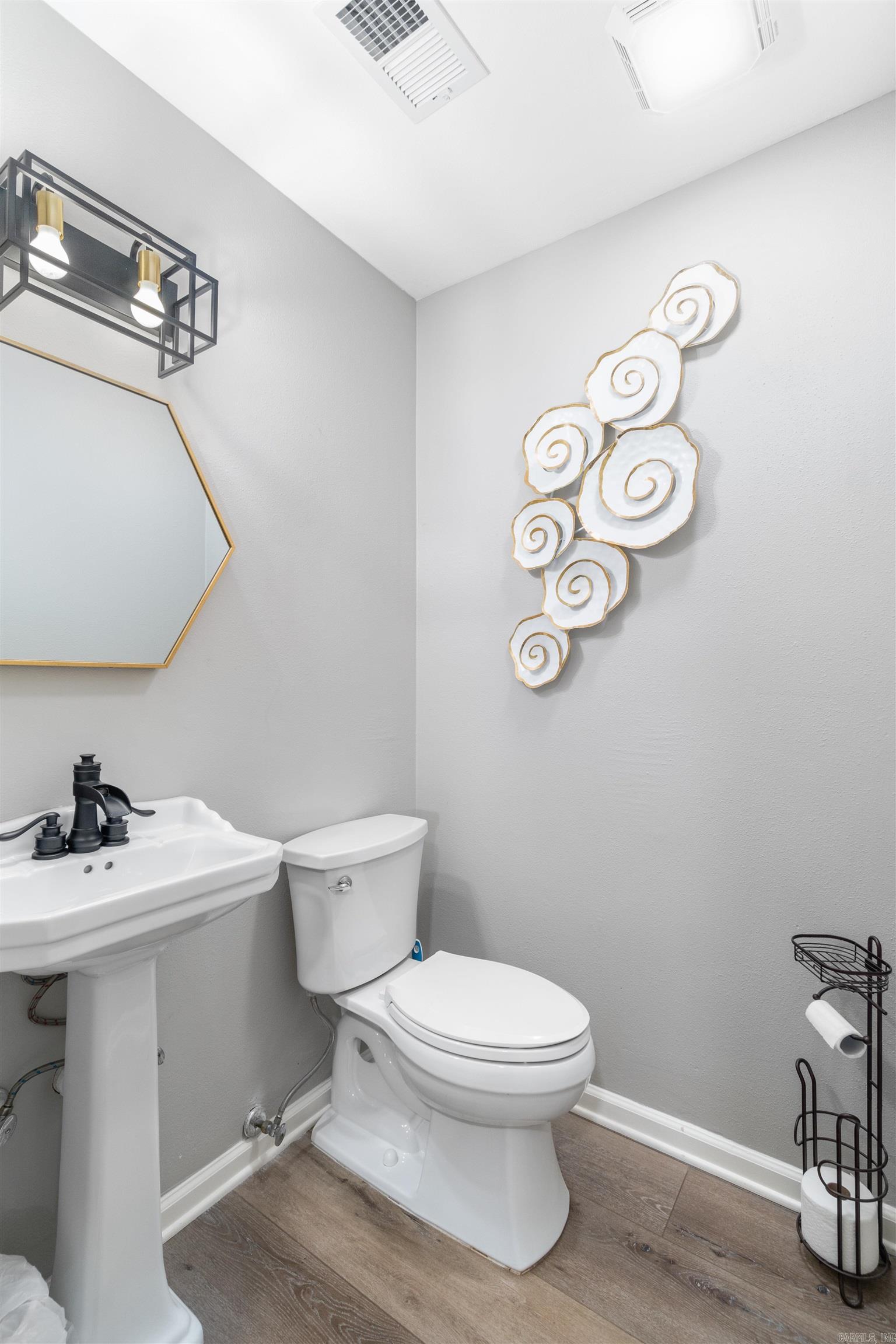 CIENTO - Residential