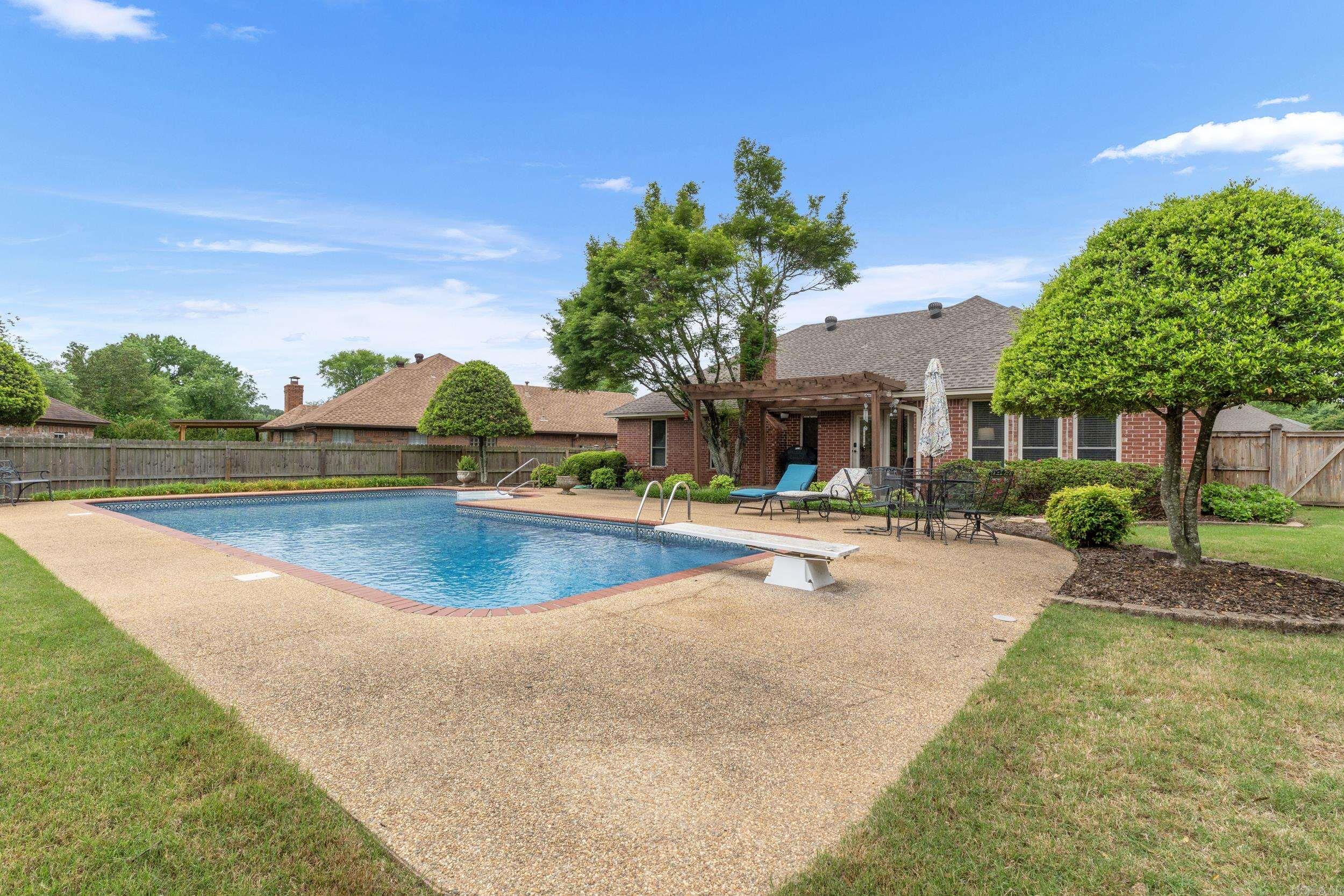 KROOKED KREEK - Residential