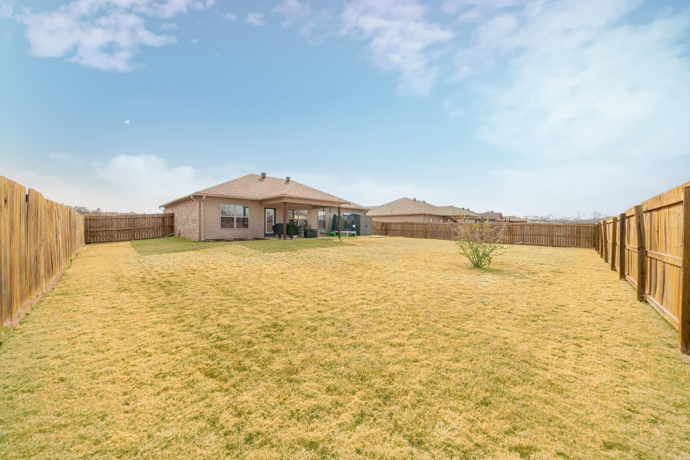 DEERFIELD ESTATES - Residential