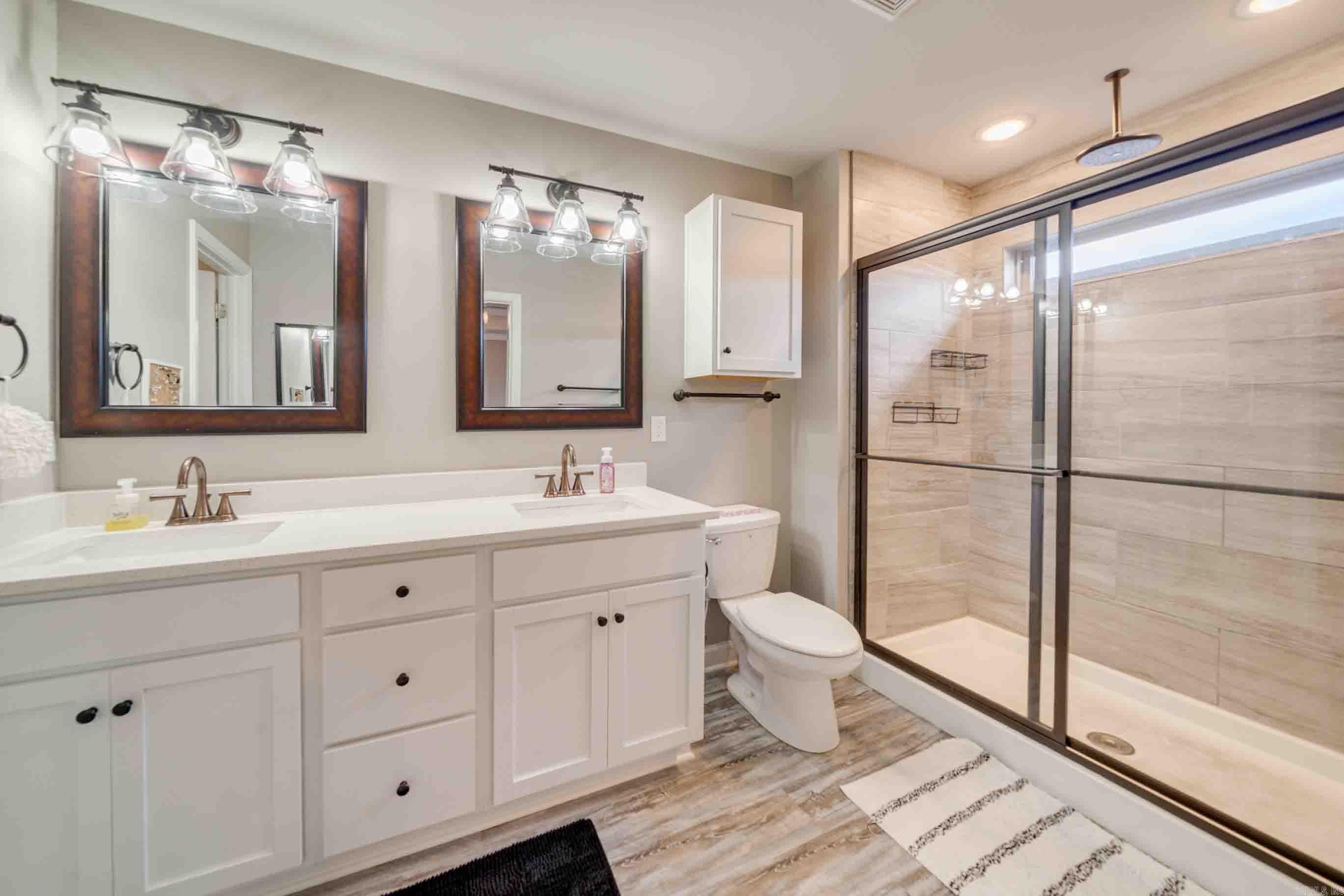 DEERFIELD ESTATES - Residential