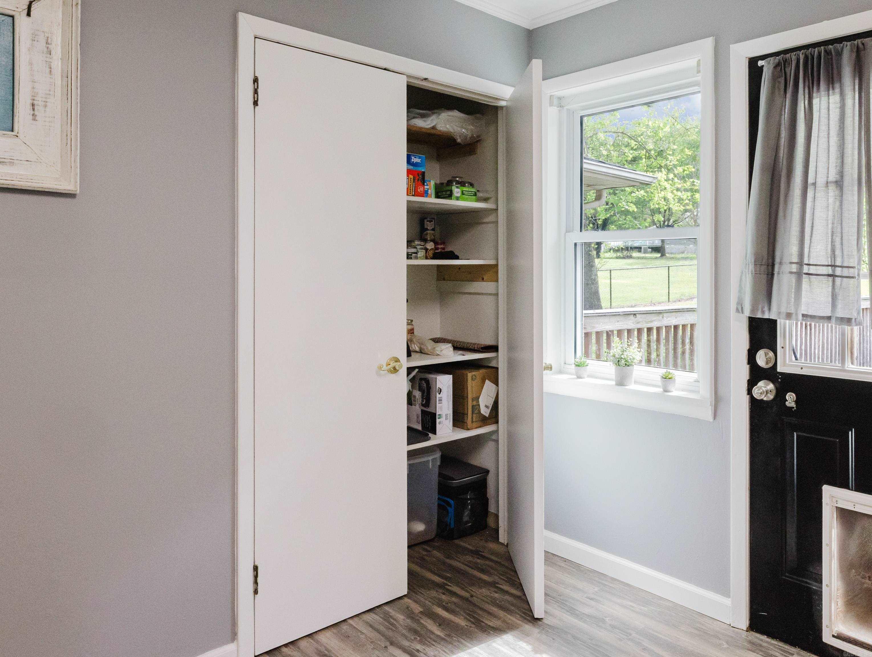 HOLLYWOOD - Residential