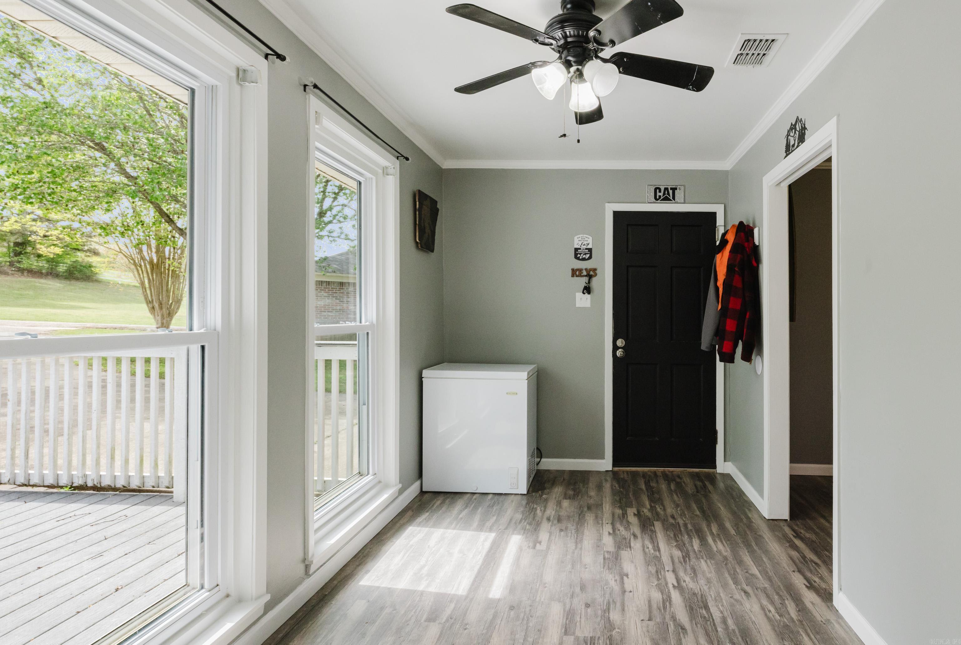 HOLLYWOOD - Residential