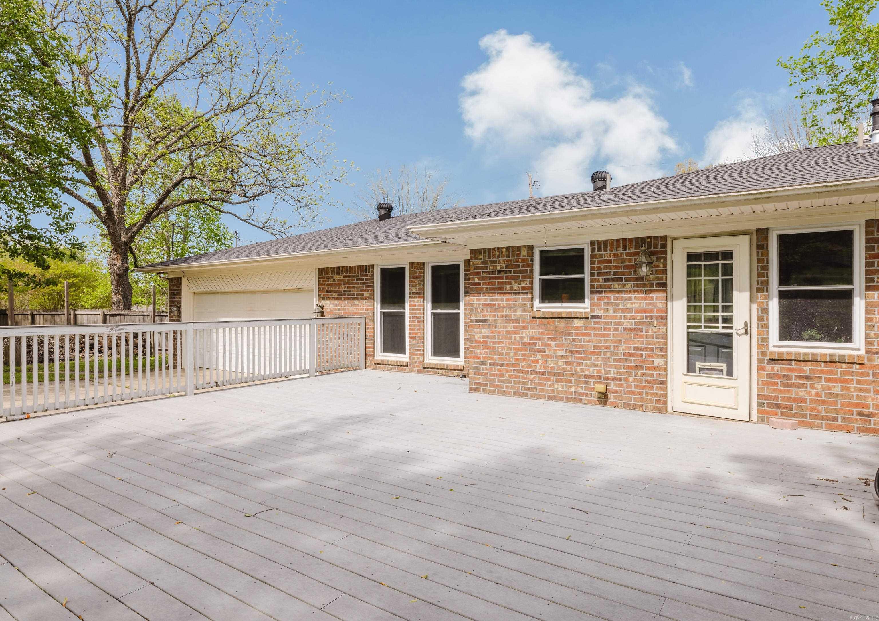 HOLLYWOOD - Residential