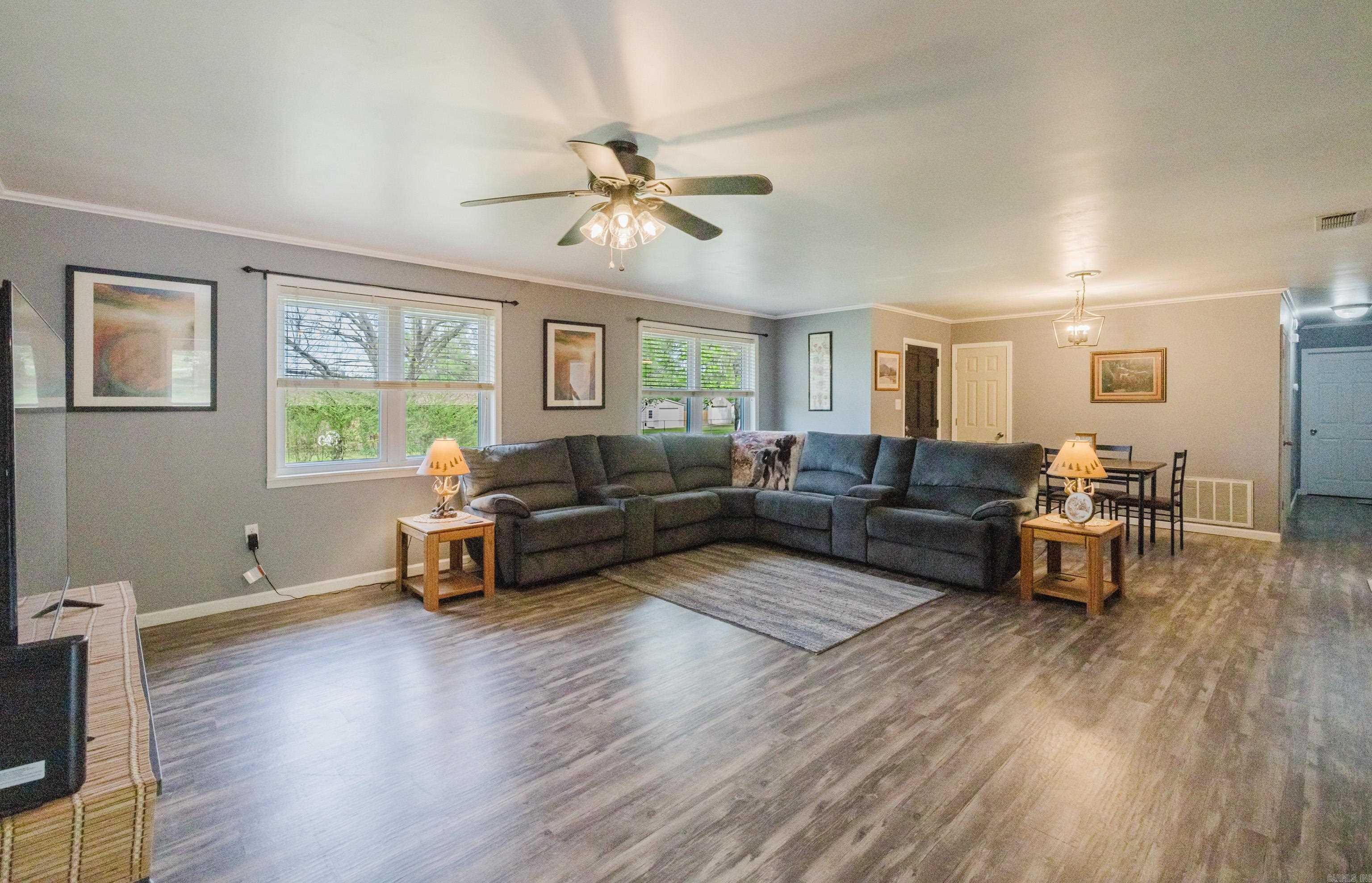 HOLLYWOOD - Residential