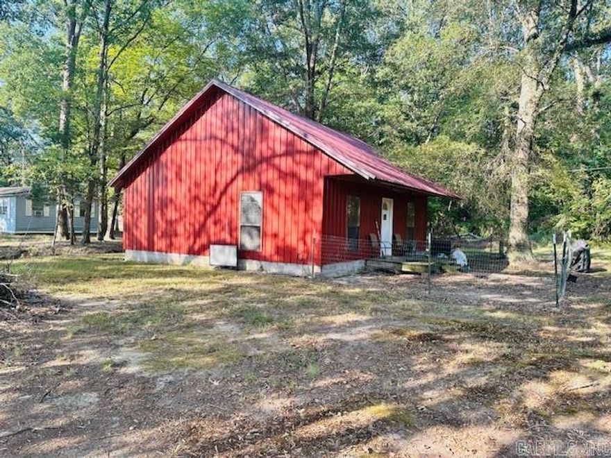 Good investment Property 3 rental Property,4 Lots with 18..23 Acres. Total income $1800 a month. Rural Development. Call today for your showing .