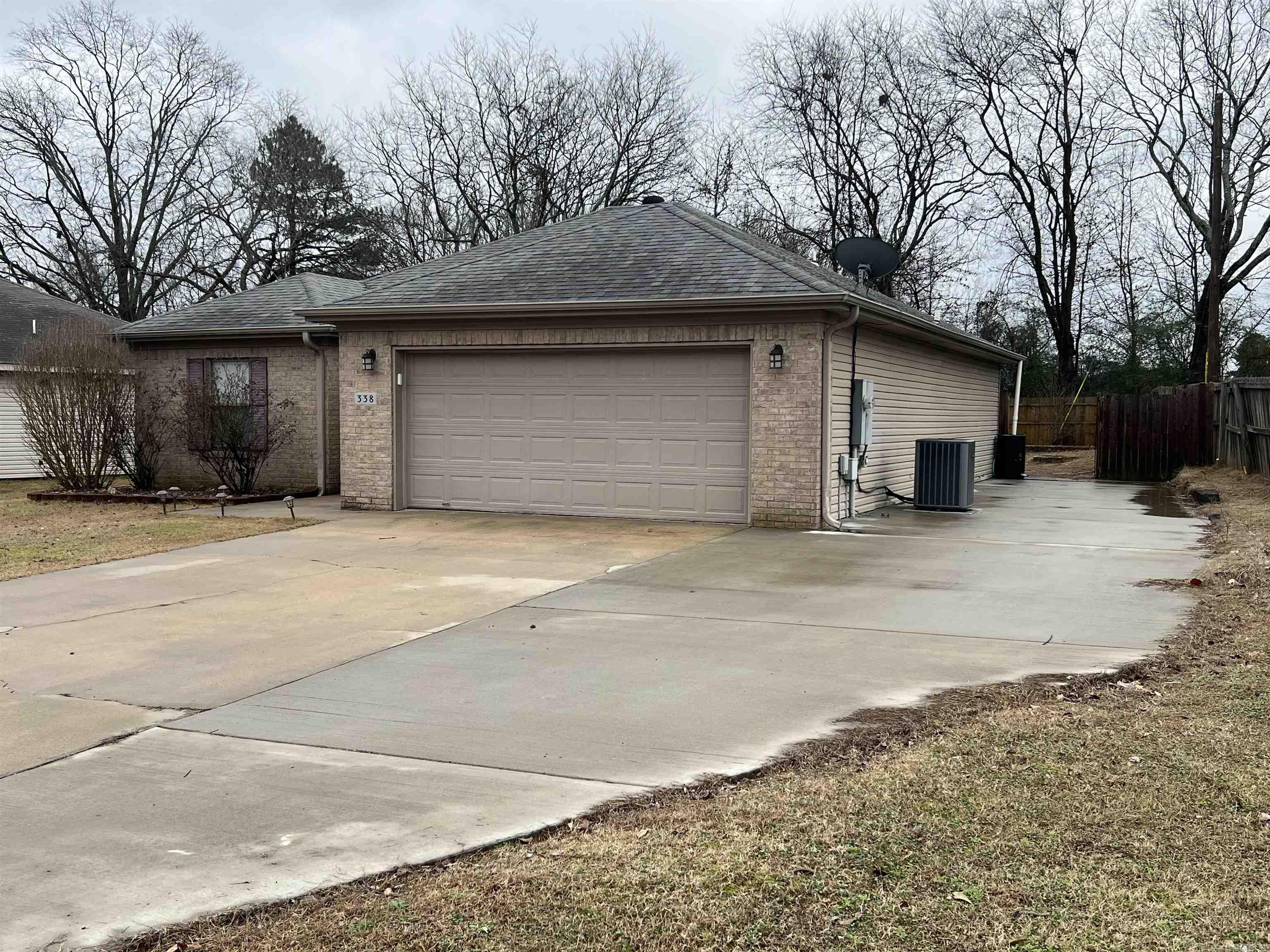 MEADOW CREEK - Residential