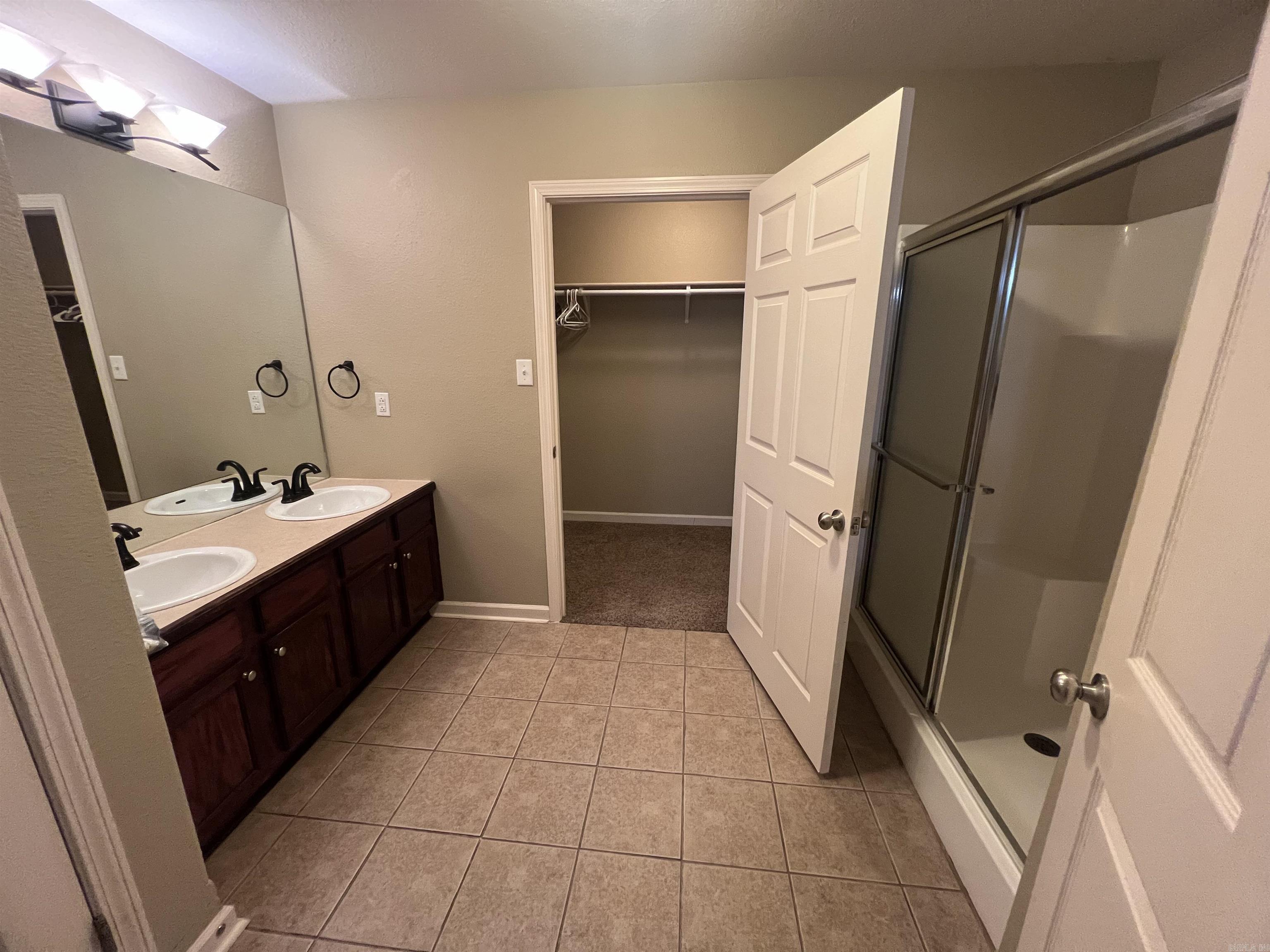 MEADOW CREEK - Residential