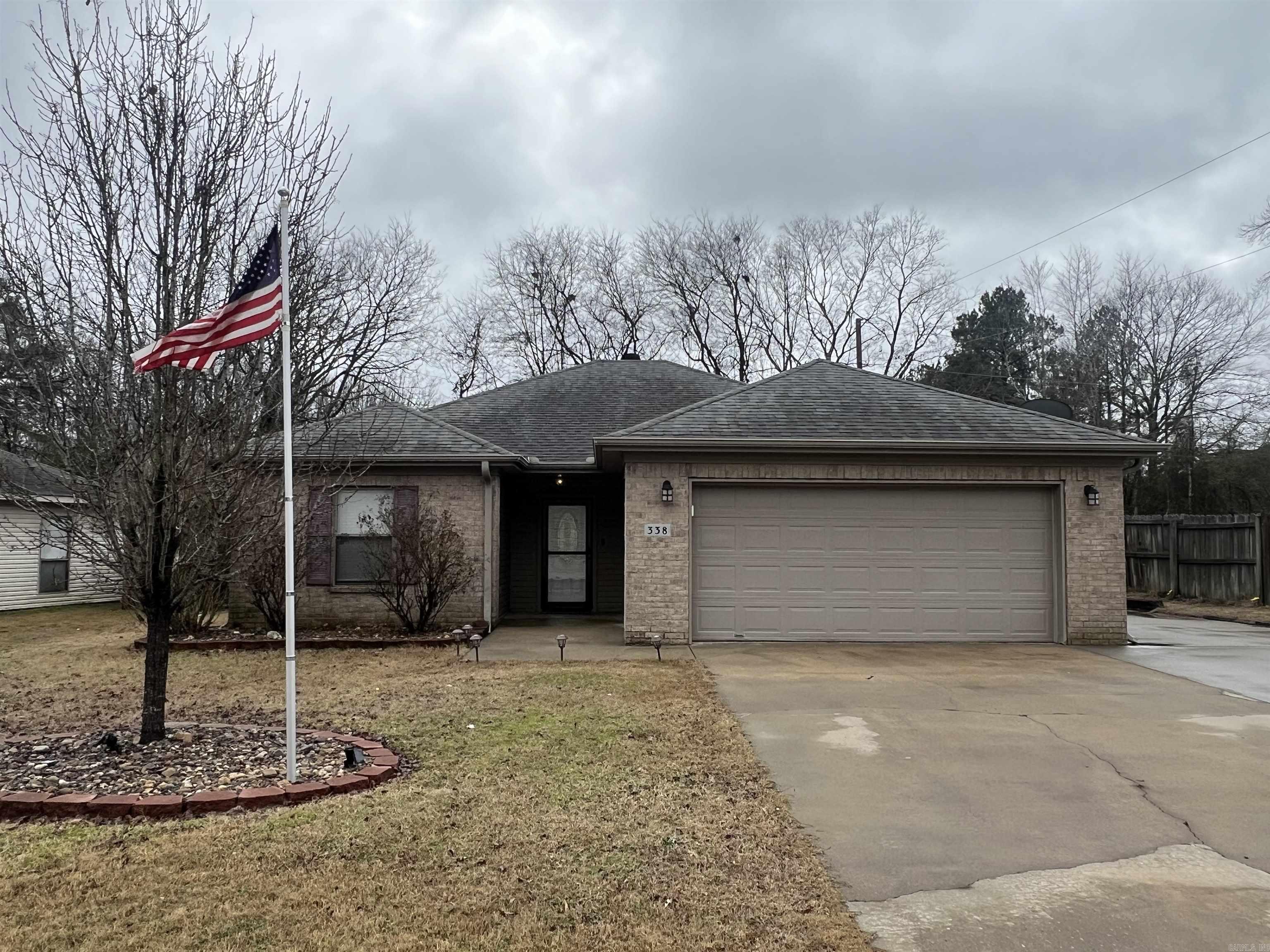 MEADOW CREEK - Residential