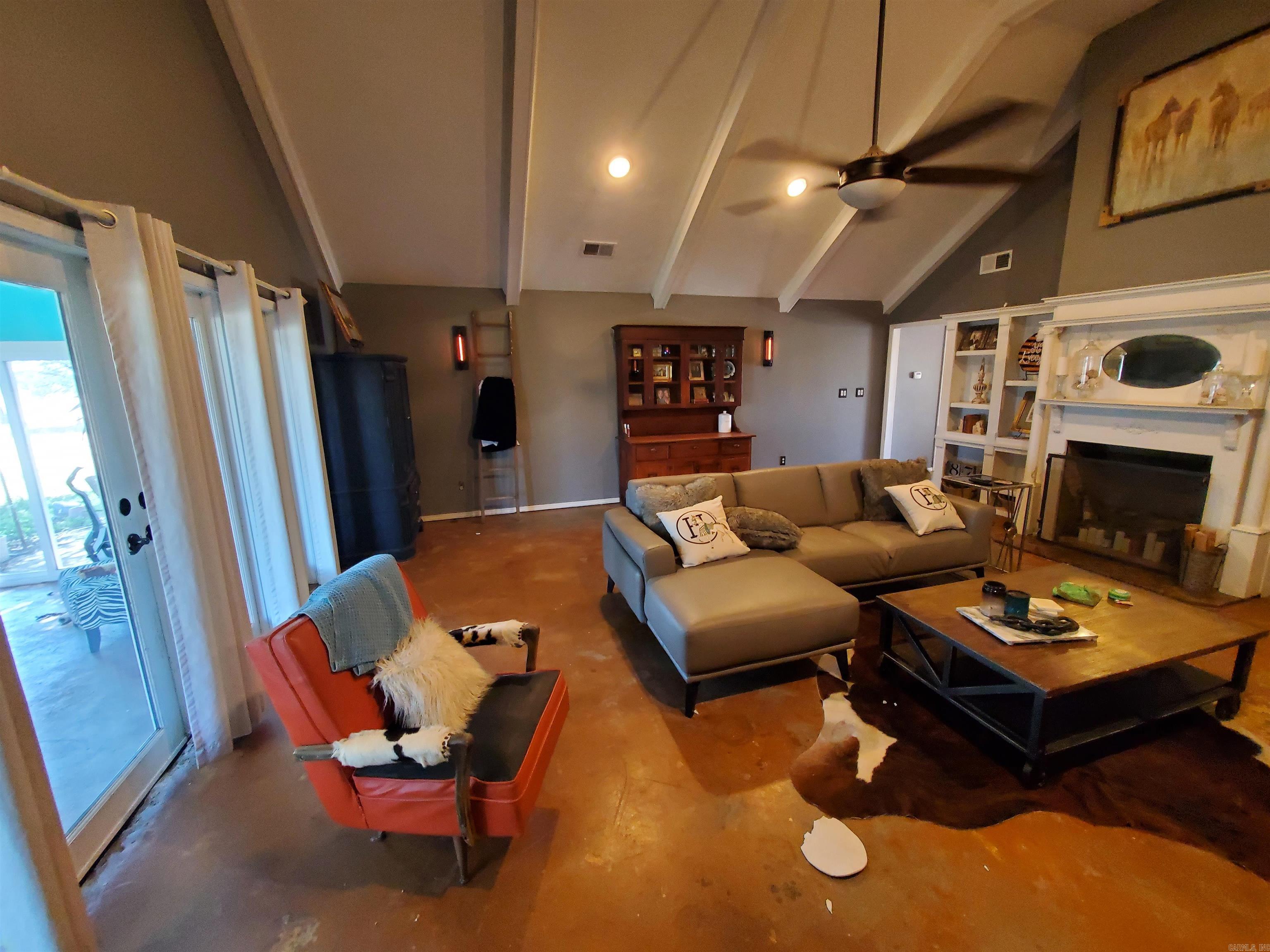 COUNTY - Residential