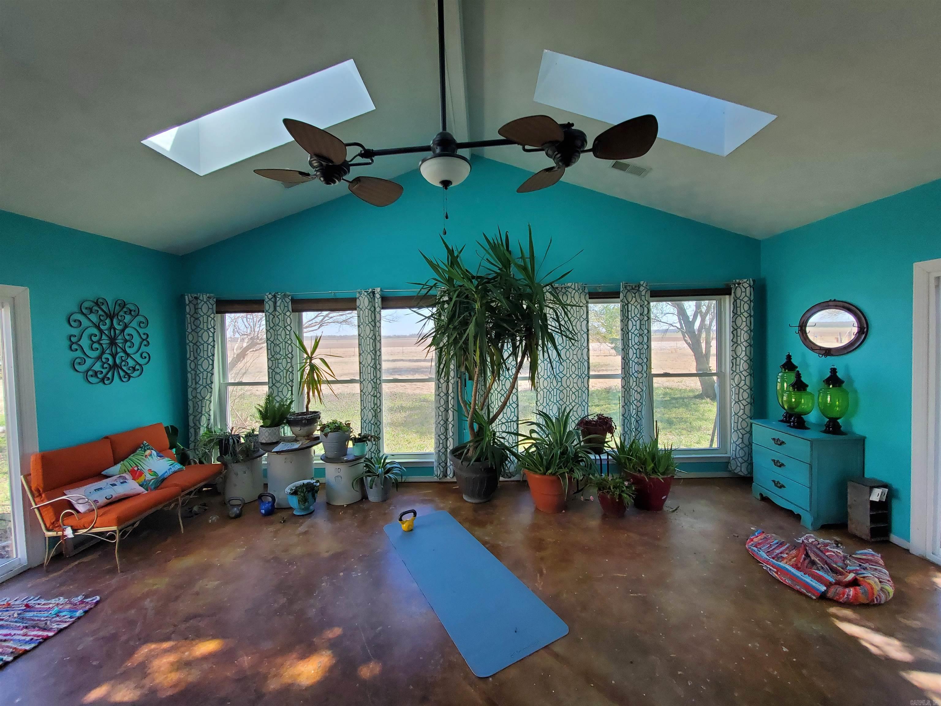 COUNTY - Residential