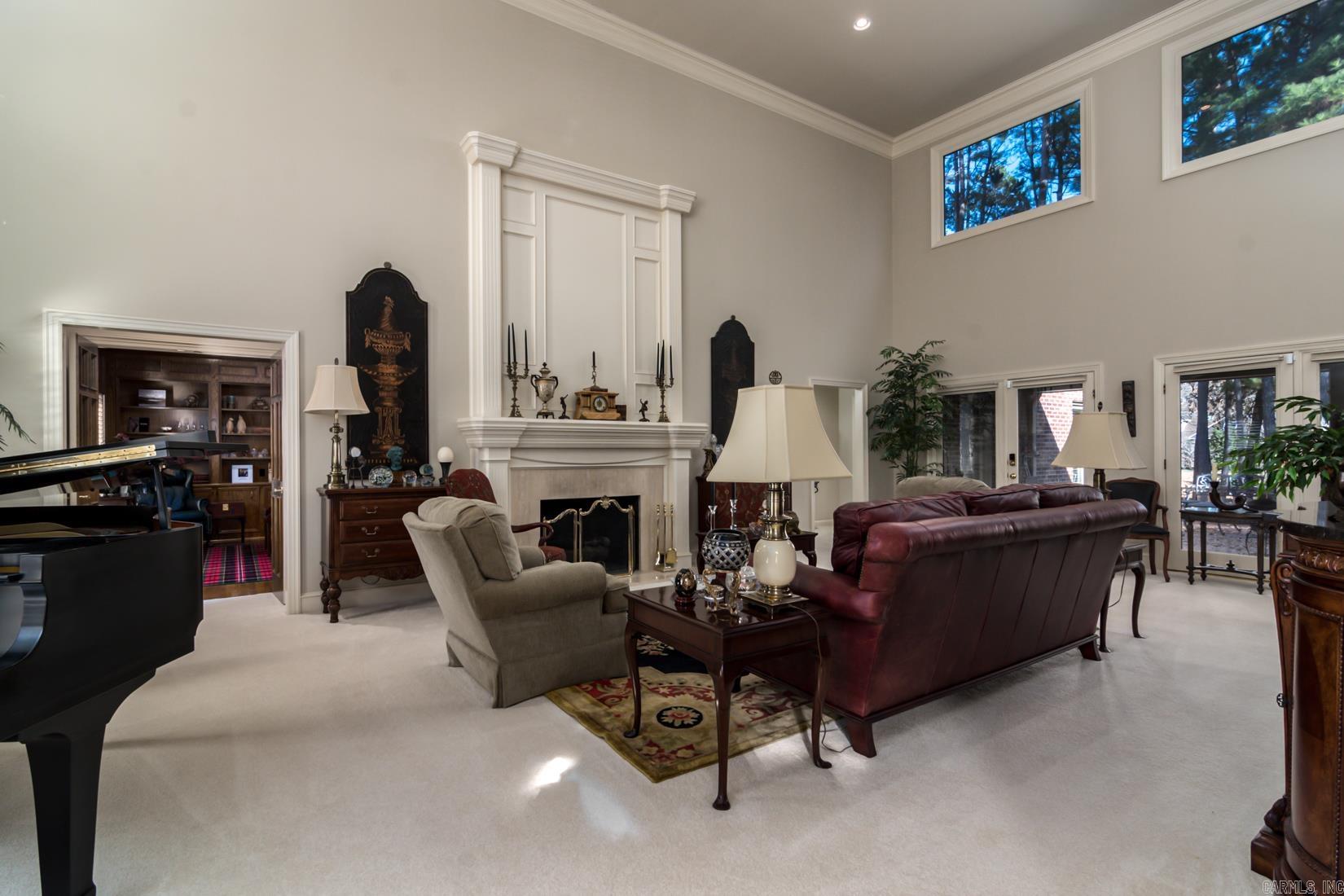 HICKORY CREEK - Residential