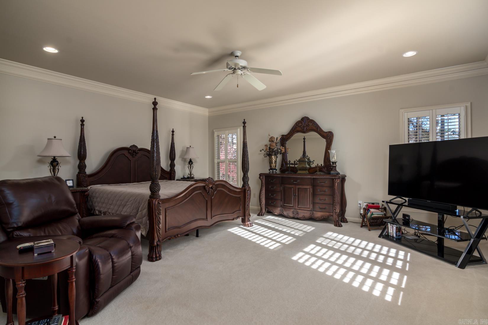 HICKORY CREEK - Residential