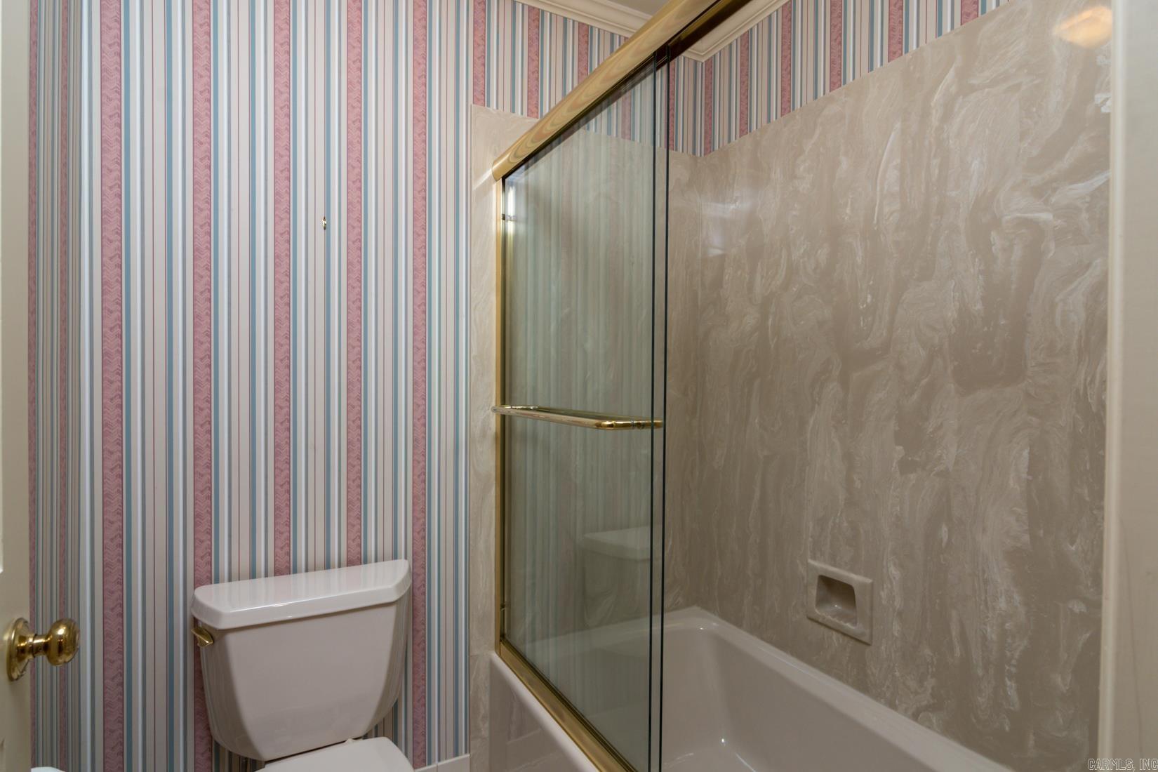 HICKORY CREEK - Residential