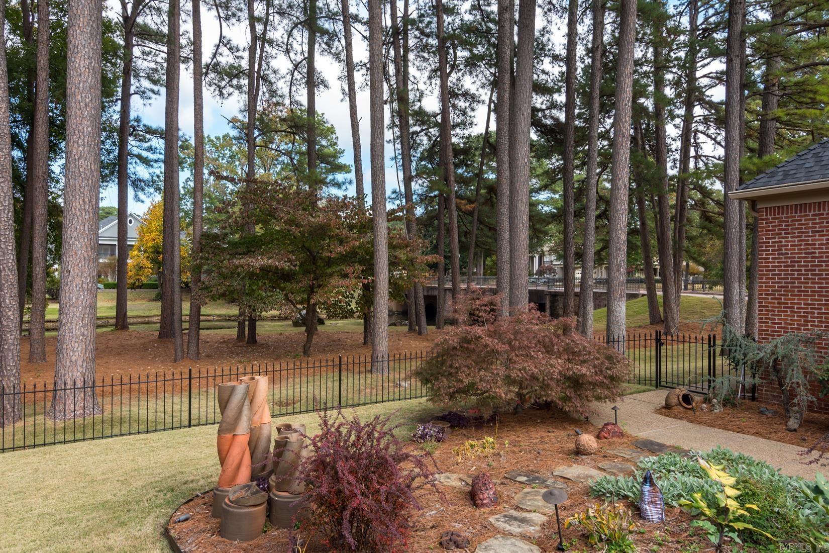 HICKORY CREEK - Residential