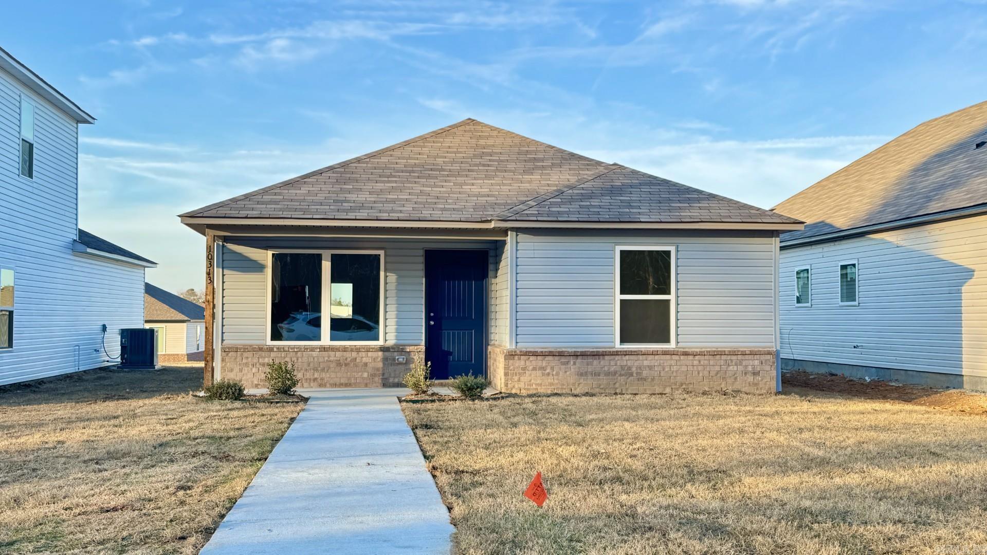 COUNTRY CLUB OF ARK THE - Residential