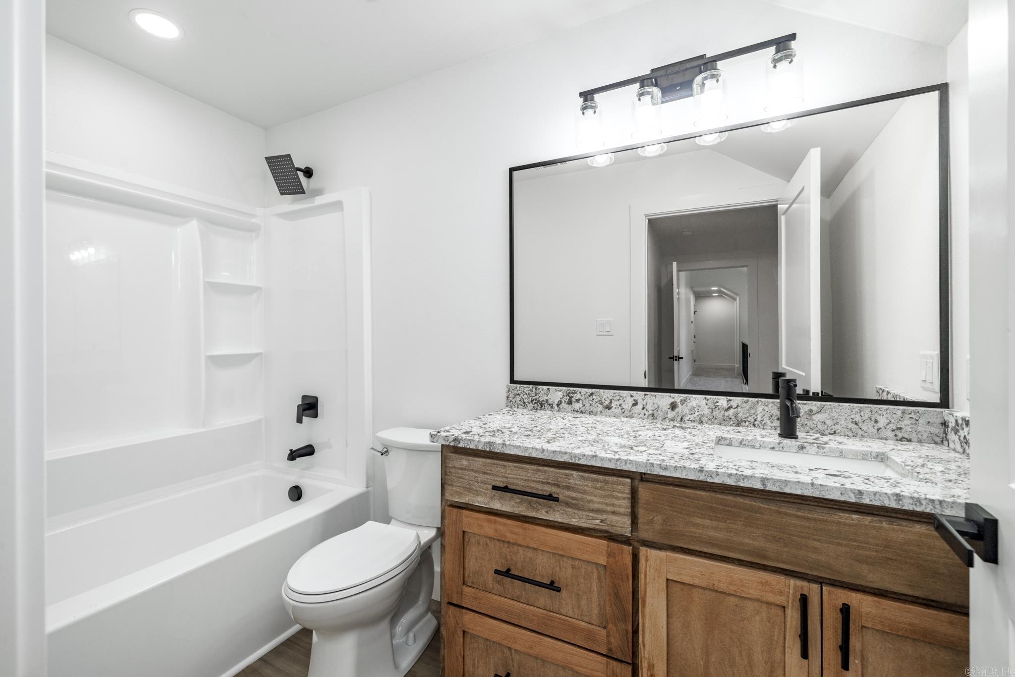 TANGLEWOOD ESTATES - Residential