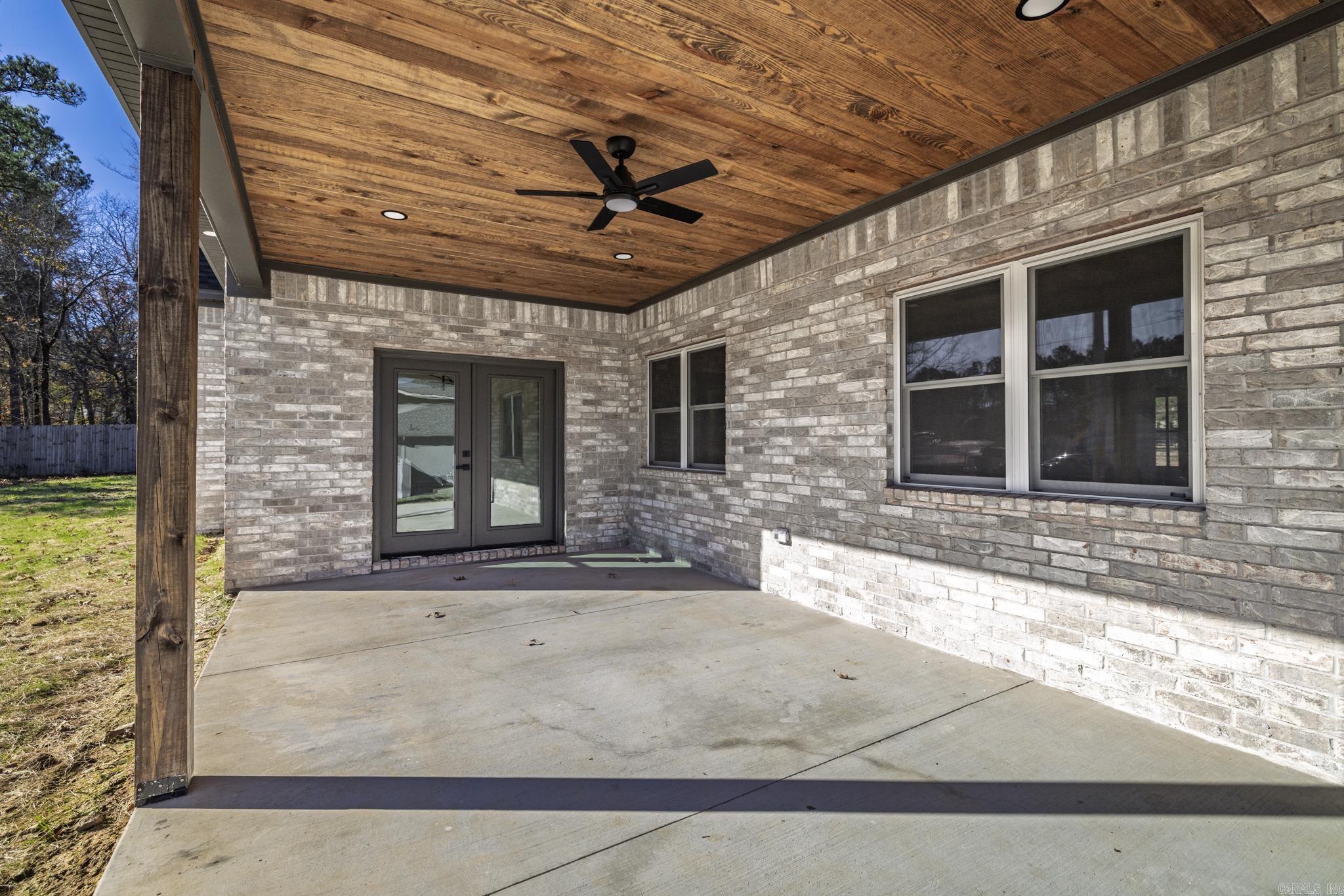 TANGLEWOOD ESTATES - Residential