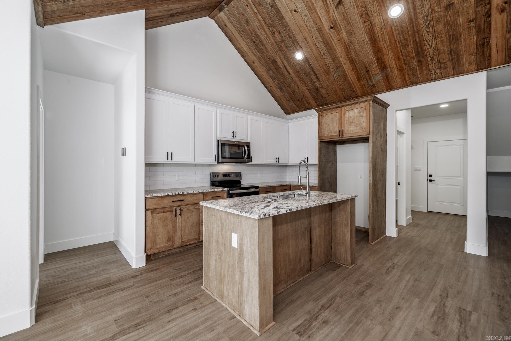 TANGLEWOOD ESTATES - Residential