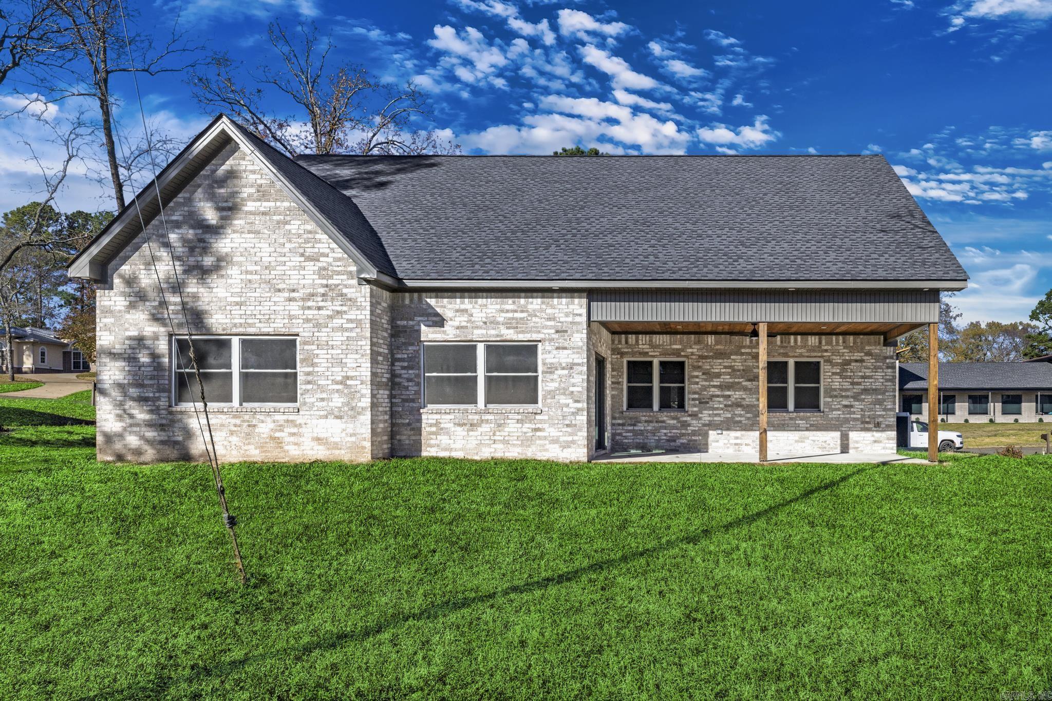 TANGLEWOOD ESTATES - Residential