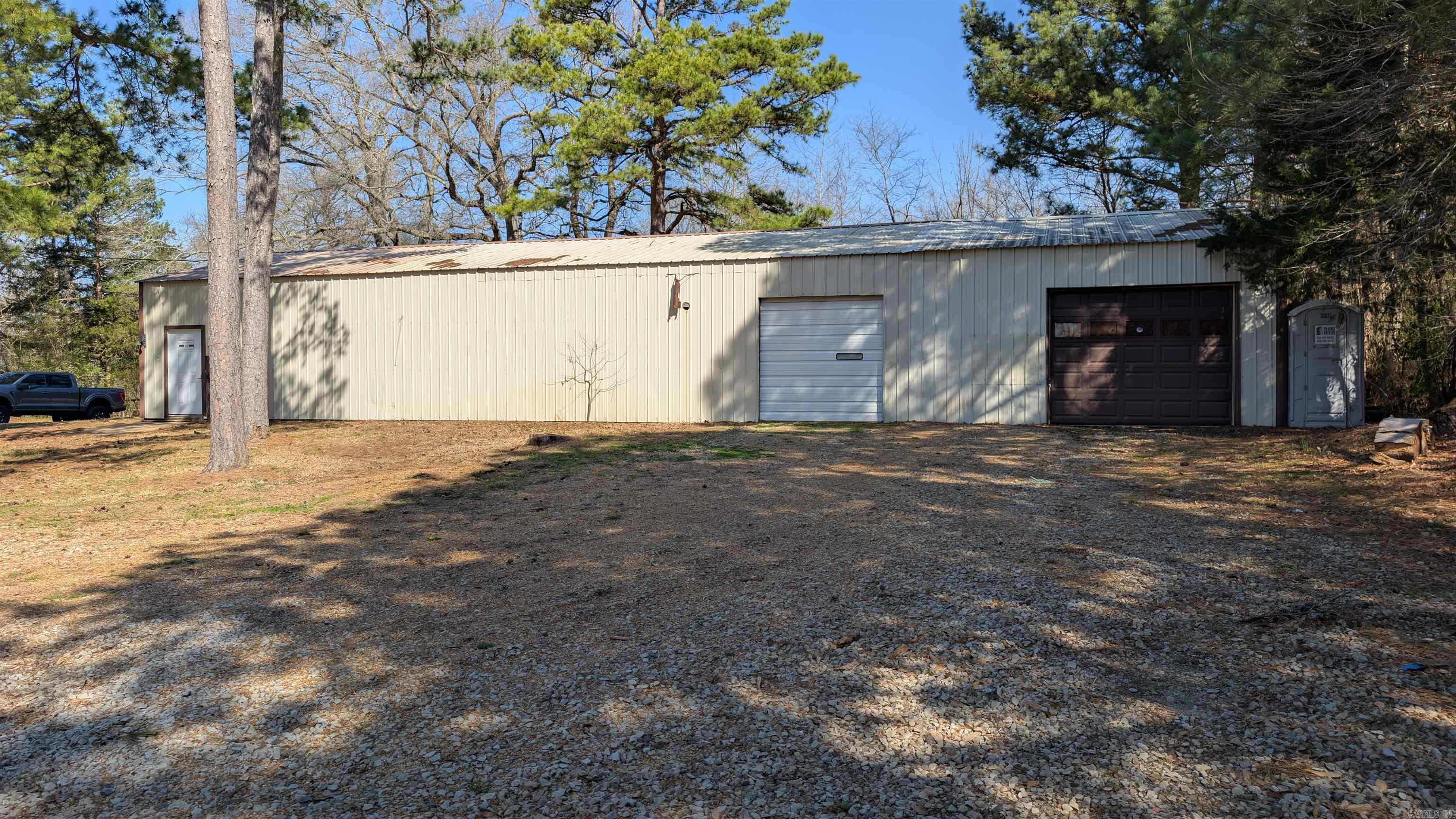 Metes & Bounds - Land