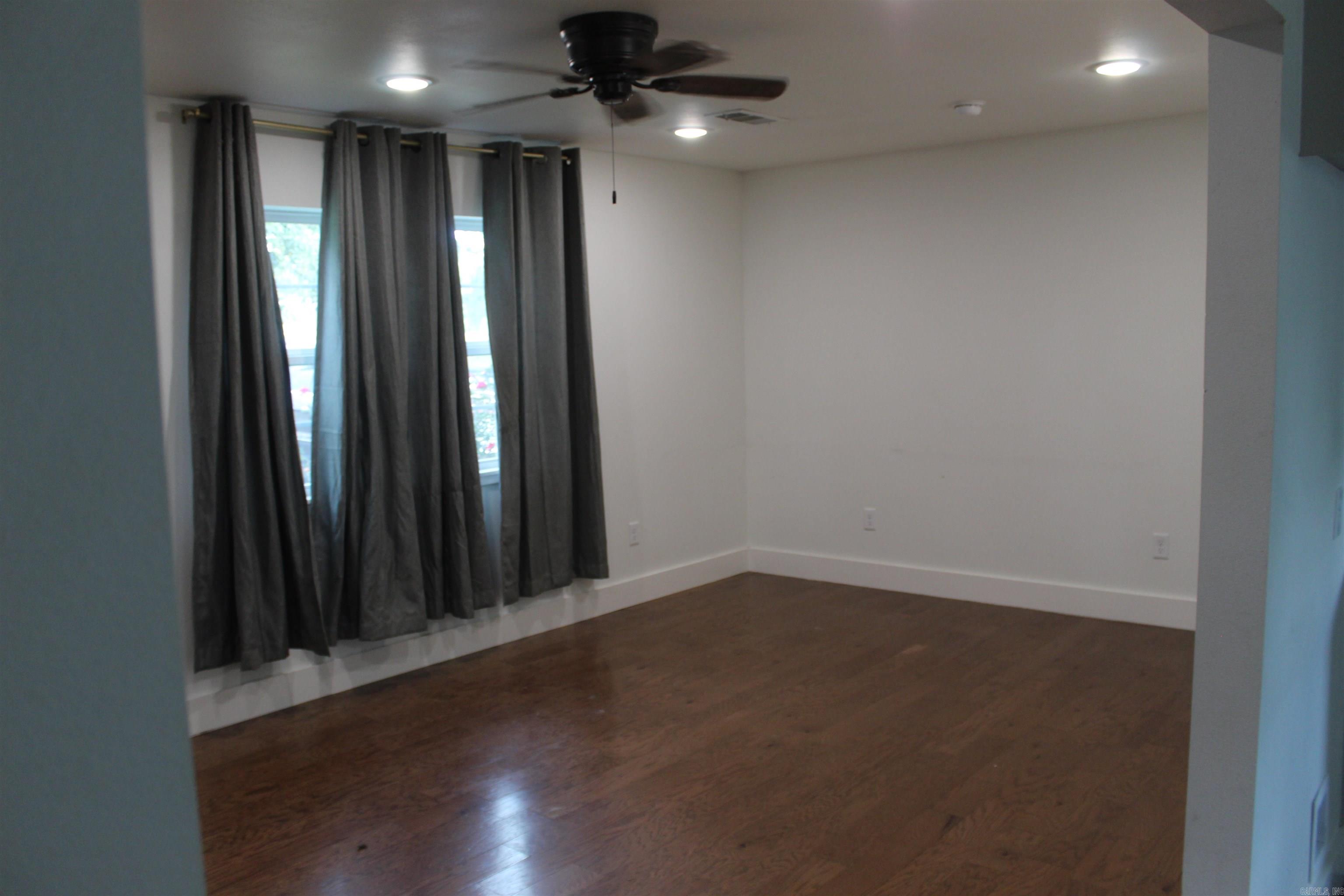 WESTMORELAND HEIGHTS - Residential