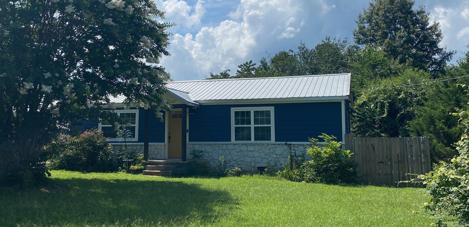 WESTMORELAND HEIGHTS - Residential