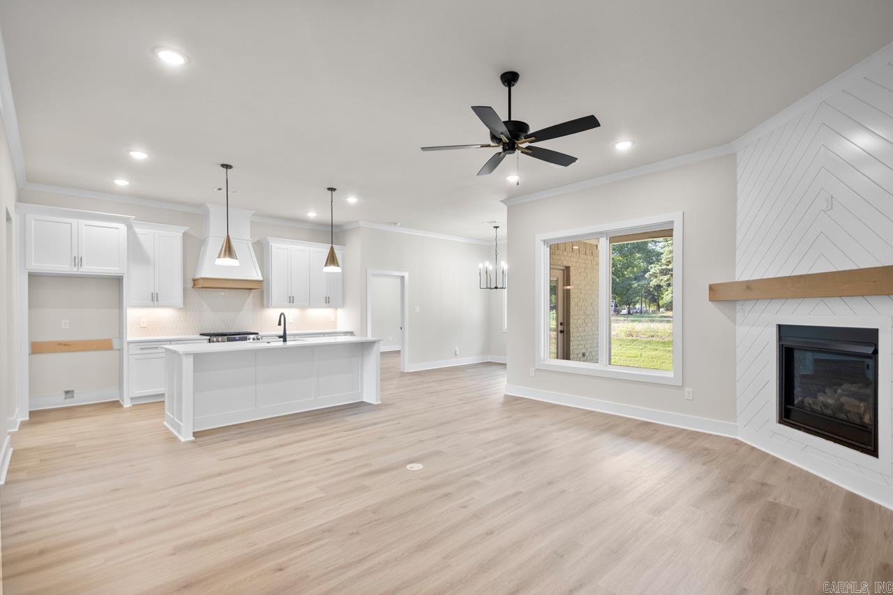 SPENCER CROSSING LLC - Residential