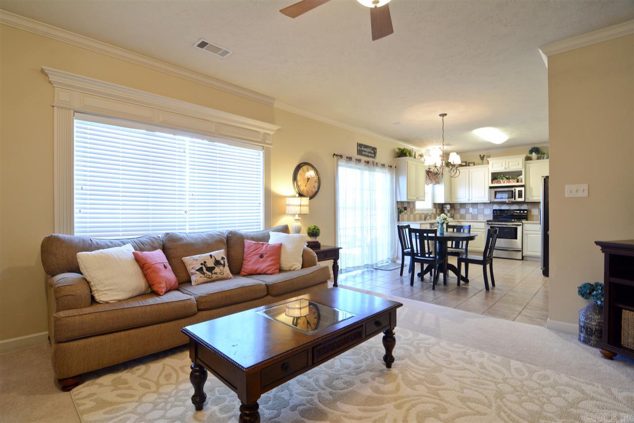 COUNTRY CLUB OF ARK THE - Residential